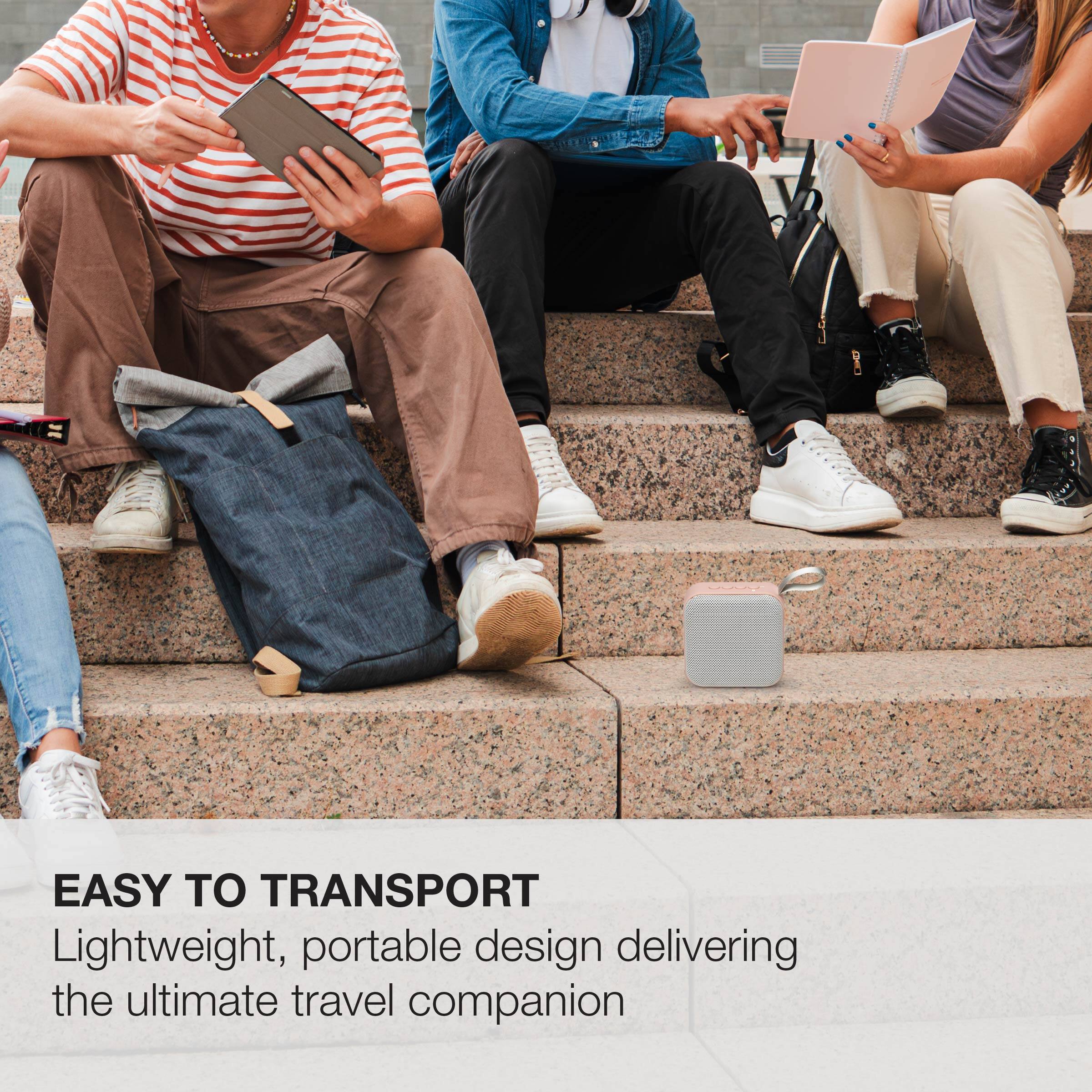 EASY TO TRANSPORT  
Lightweight, portable design delivering the ultimate travel companion