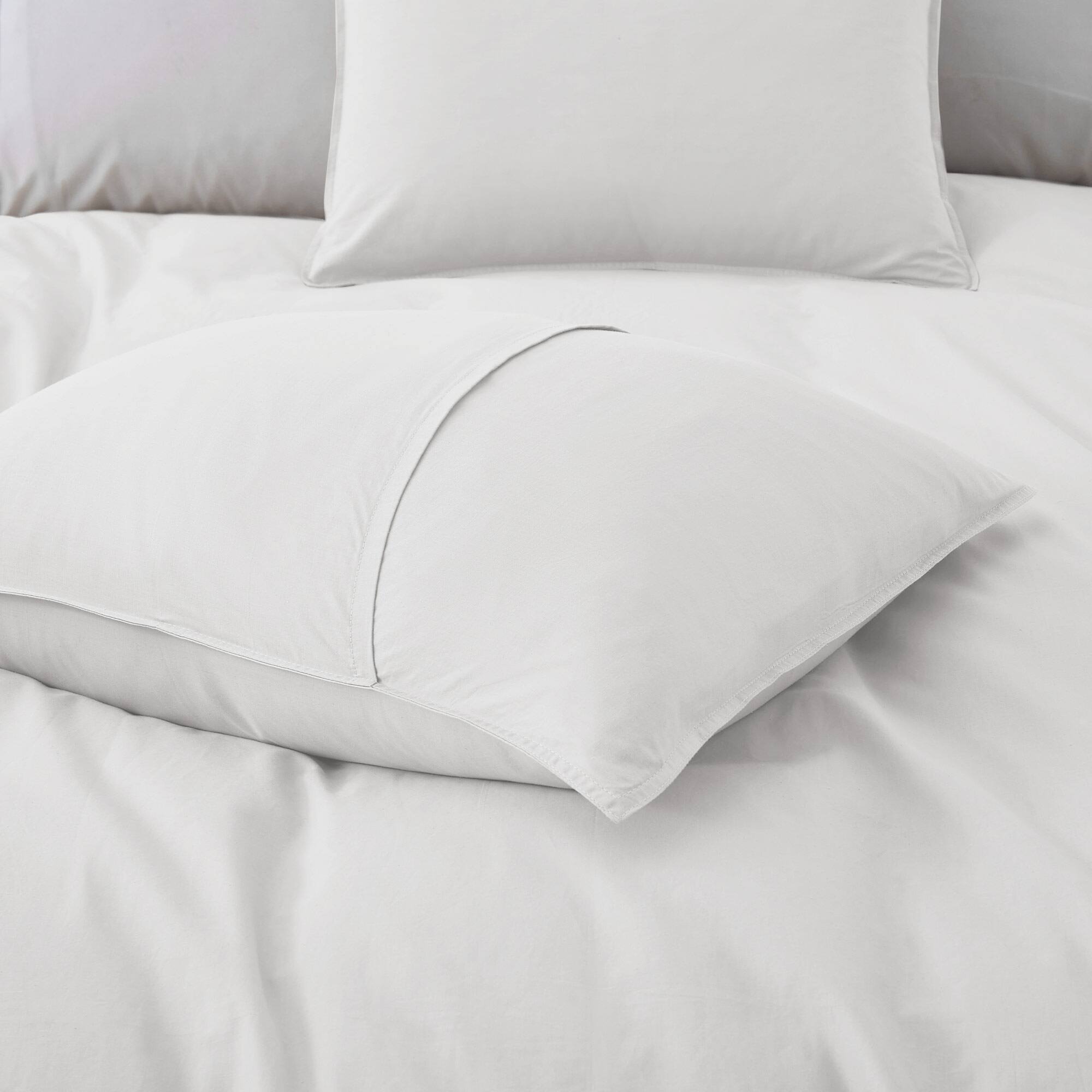 Left. Peace Nest - Peace Nest All Season 100% Cotton Soft and Breathable Duvet Cover Set - White.