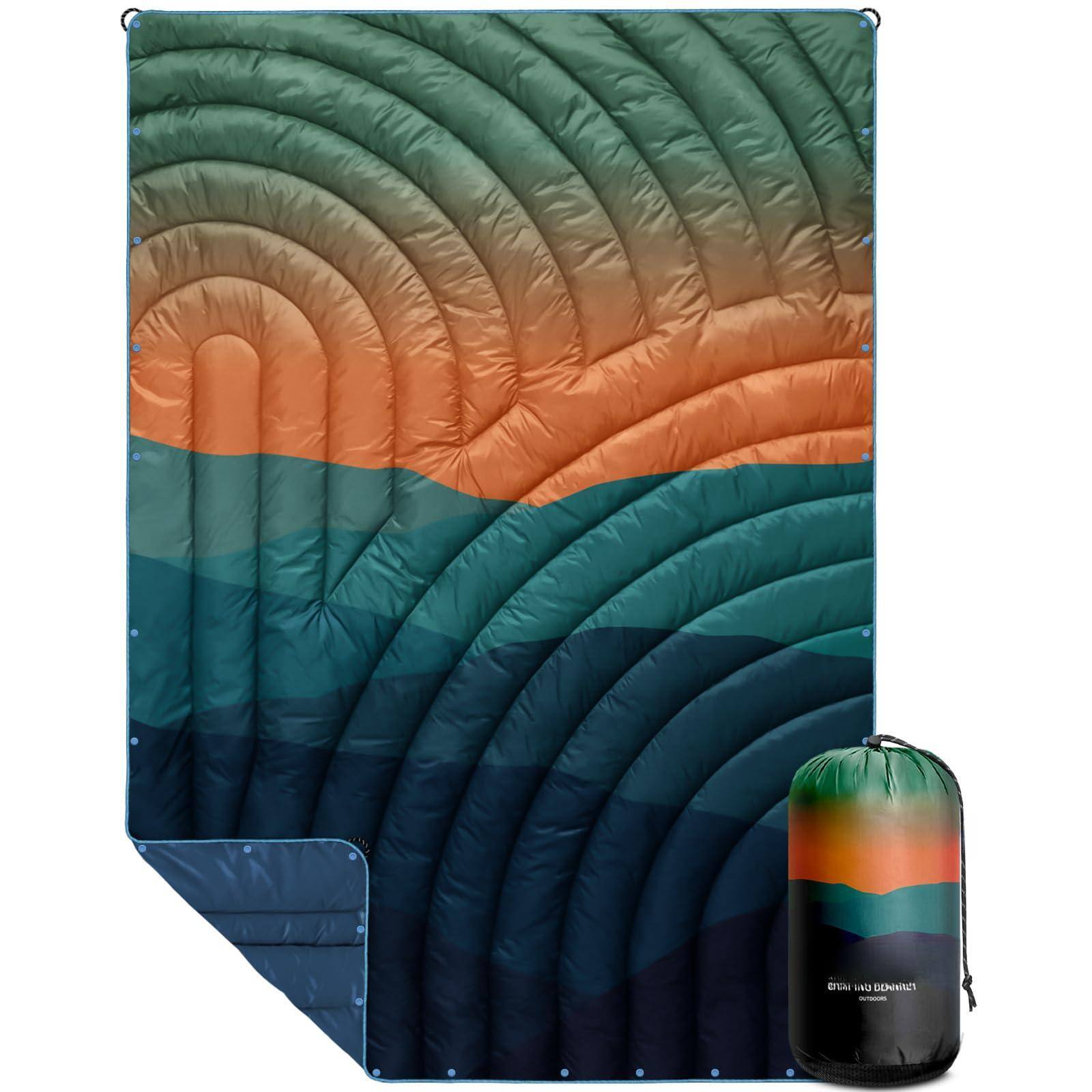 Sure, here is the corrected and grouped text from the image:

---

**CrAI 4b DENNIN**

**OUTDOOR**

---

The text "CrAI 4b DENNIN" appears at the top left, and "OUTDOOR" is on the bag in the bottom right.