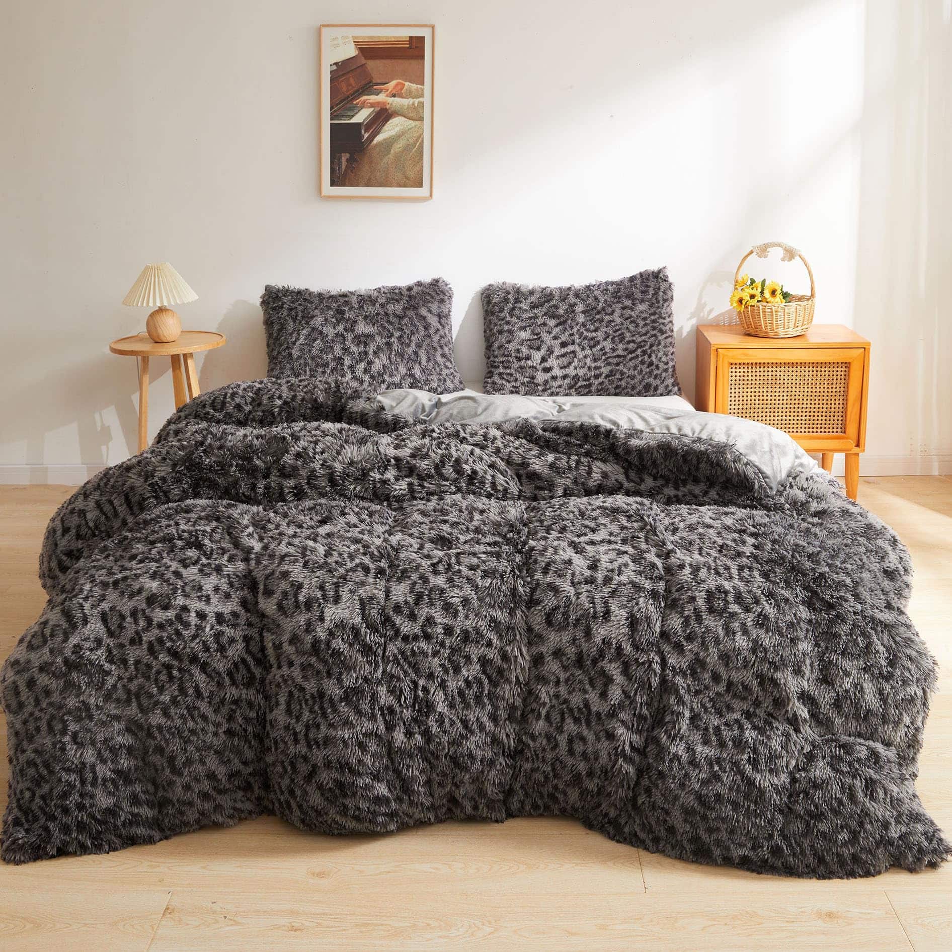 Stylel Star - Print Fluffy Faux Duvet Cover Set 3 Pieces Soft Plush Shaggy Fuzzy Bedding Set(1 Leopard Comforter + 2 Furry - Cheetah Print Grey-Queen