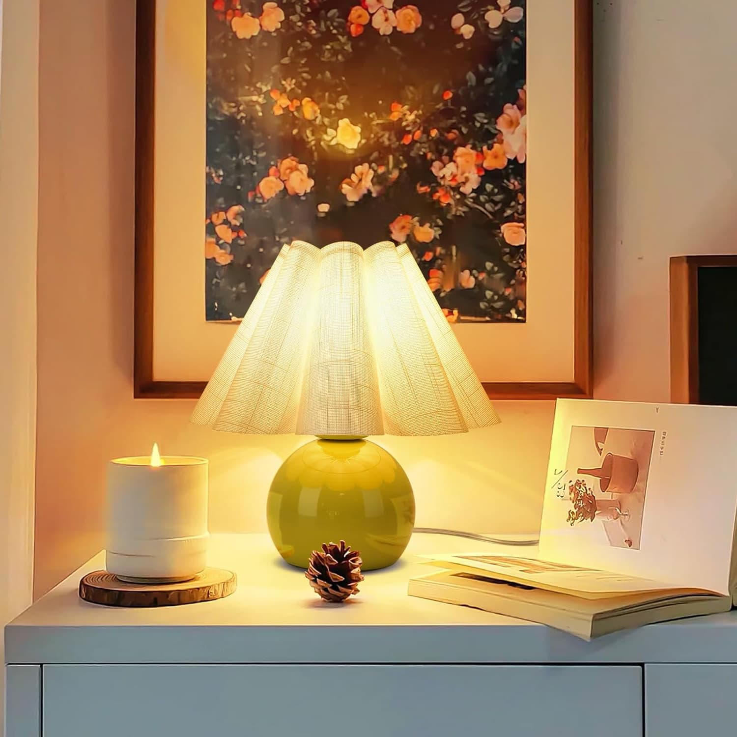 Alt View 4. FINEAK - Green Small Bedside Mini Table Lamp - Cute Nightstand Lamp with Scalloped Shade (Small Spaces) - ‎Green.