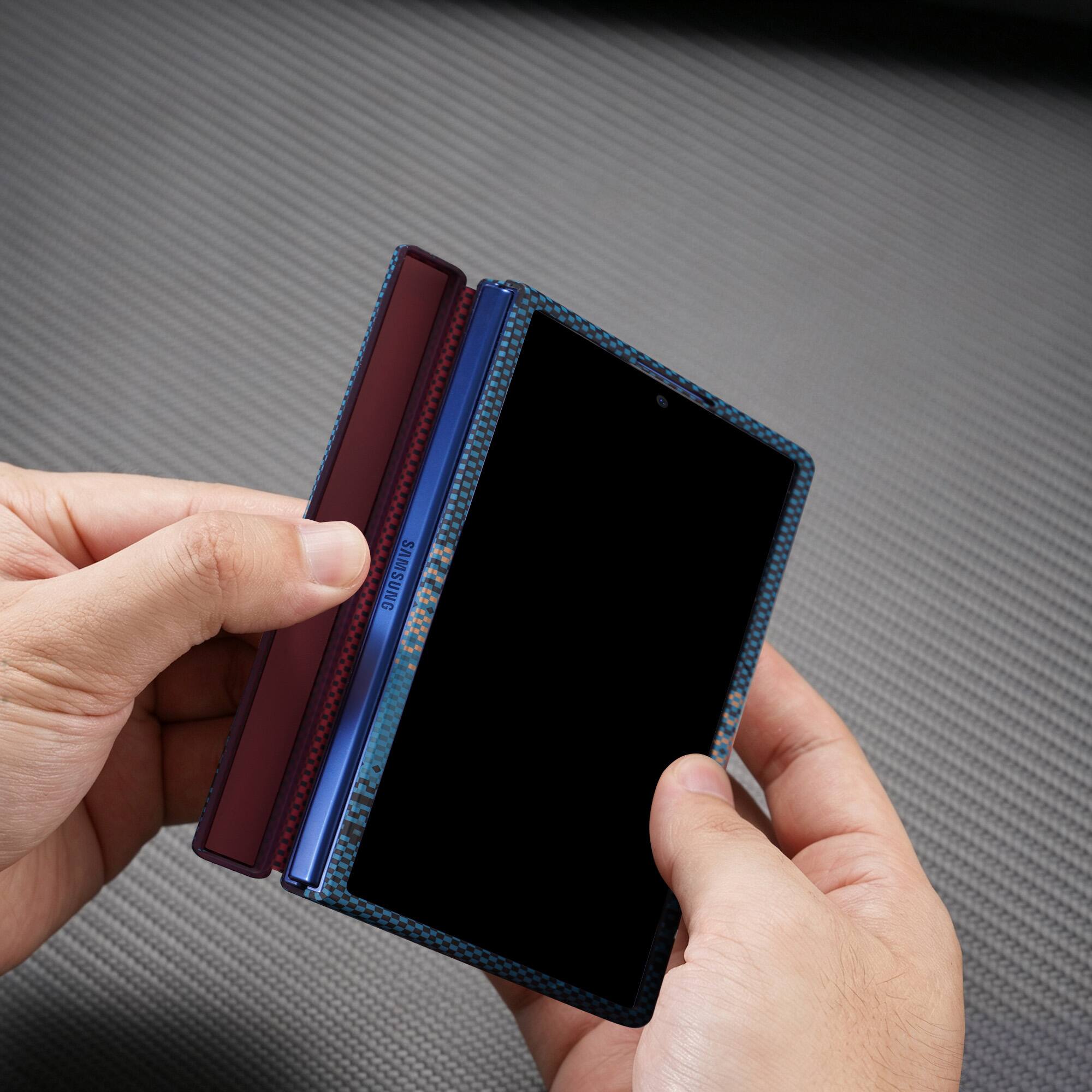 Left. Dteck - Magnetic Case for Samsung Galaxy Z Fold8, Compatible with MagSafe, Hinge Protection & Screen Cover - Green.