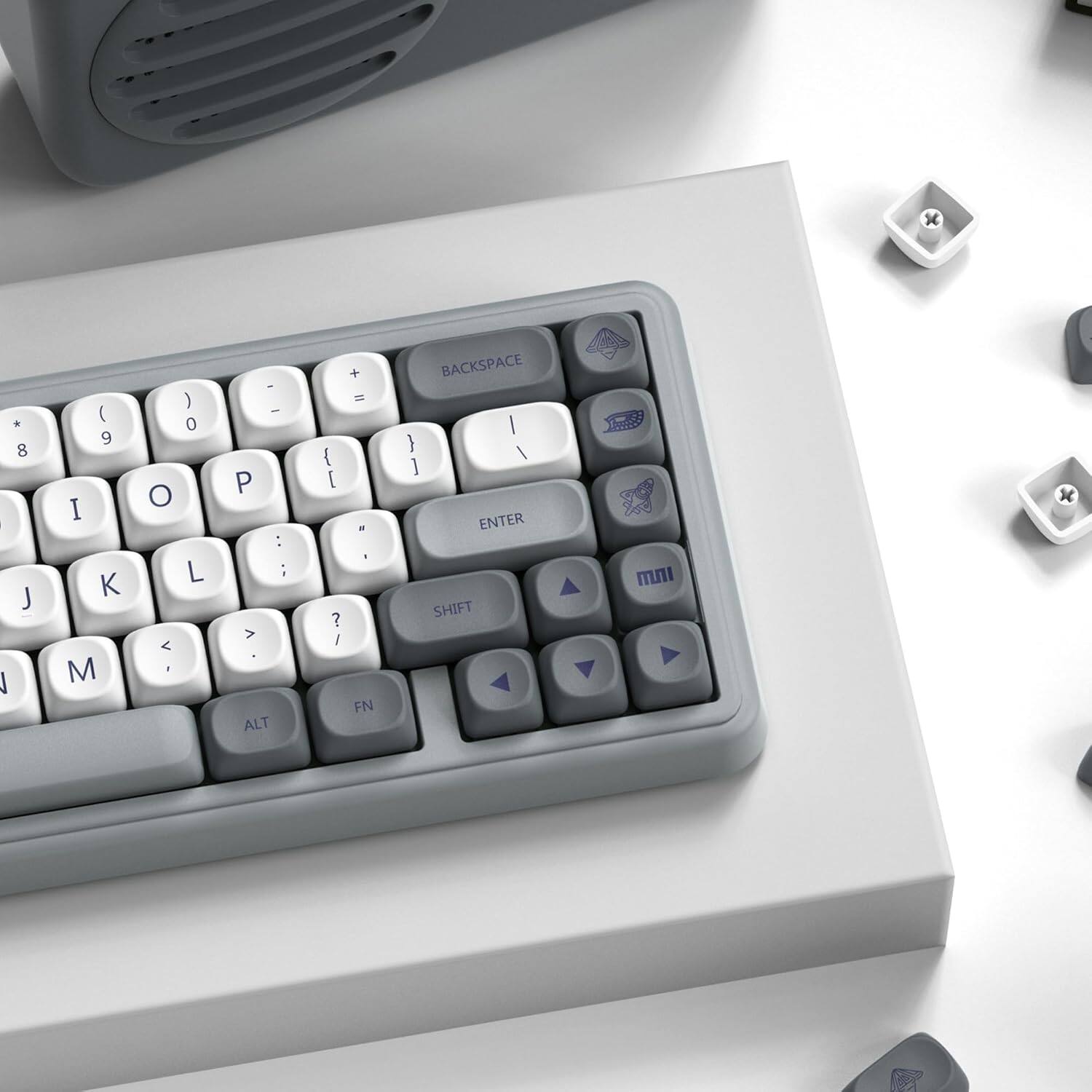 x * 8 I J I ( 9 I K M ) 0 O L < T - P : ; > d ALT + - { [ . . ? / FN BACKSPACE I } / ] ENTER SHIFT MAI