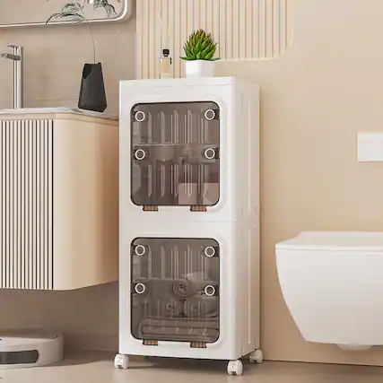 The text on the image is:
"ELIE O TEARE"