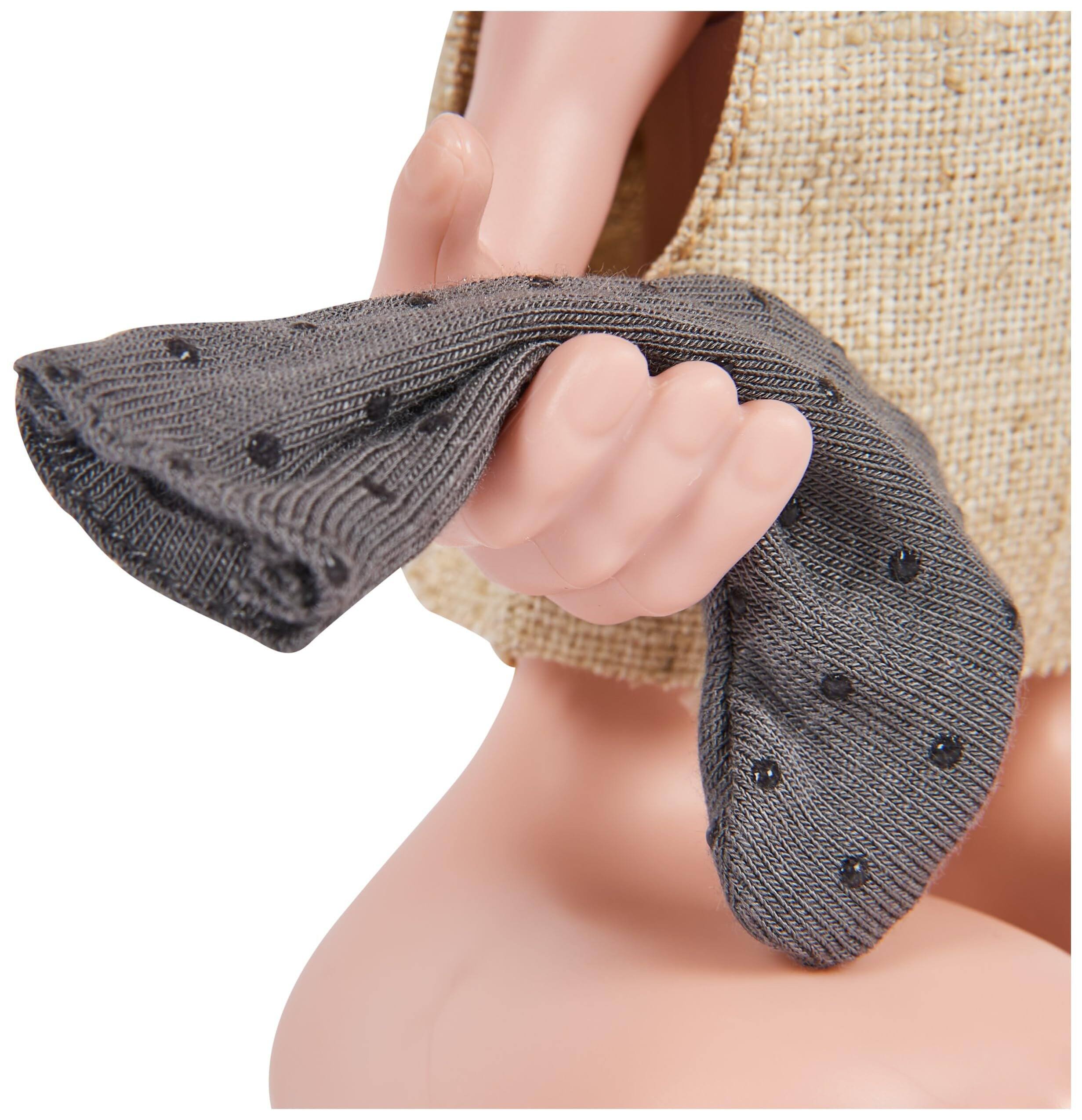 Alt View 3. Harry Potter - Harry Potter 8.5" Interactive Dobby Doll with Sock, 35+ Sounds & Moving Features, Ages 6+ - Multicolor.