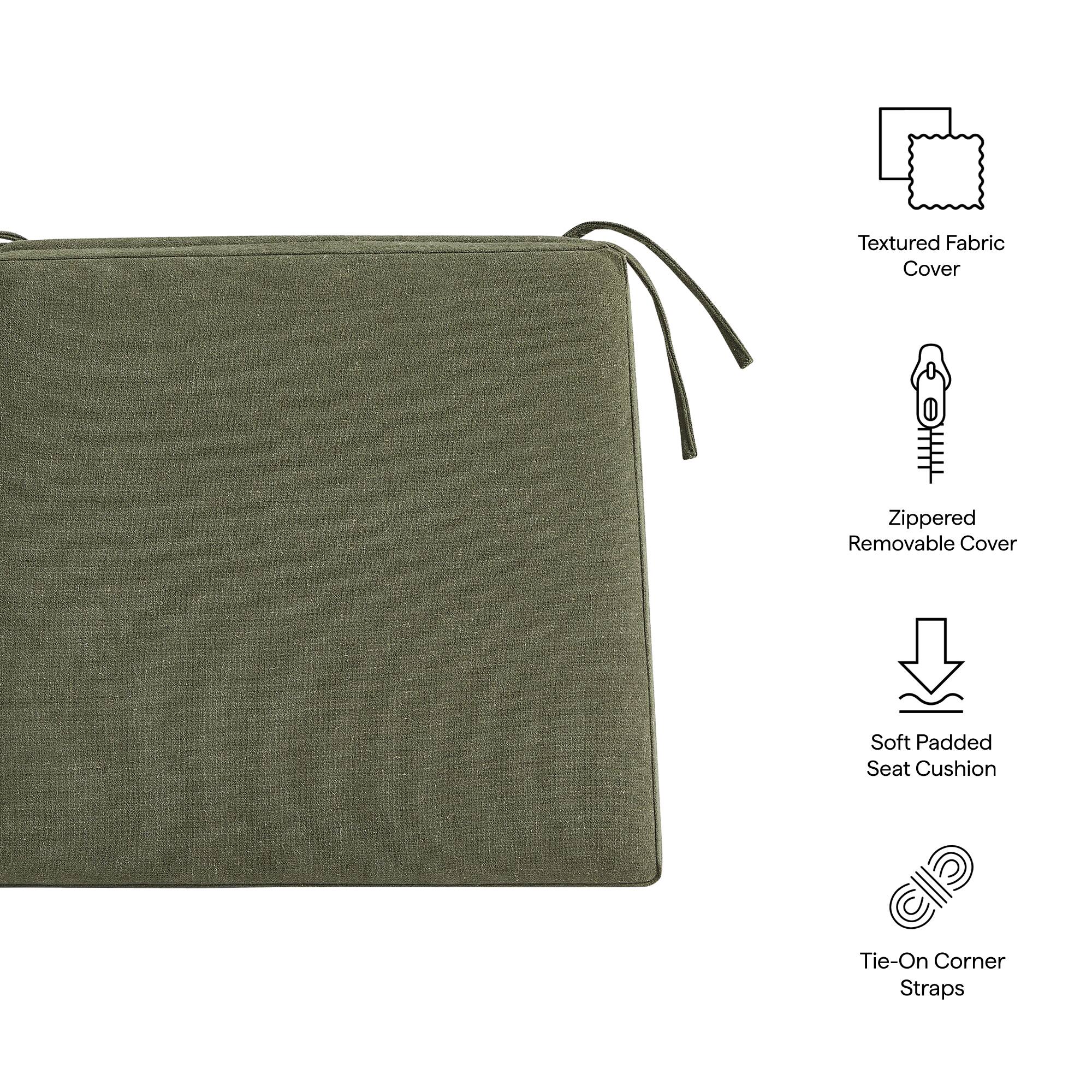 Textured Fabric Cover  
Zippered Removable Cover  
Soft Padded Seat Cushion  
Tie-On Corner Straps
