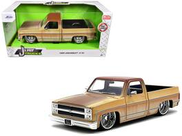Jada - 1985 Chevrolet C-10 Pickup Truck Yellow with Brown Top (Rusted) and Daytona Wire Wheels "Just Trucks" Series 1/24 - Yellow And Brown