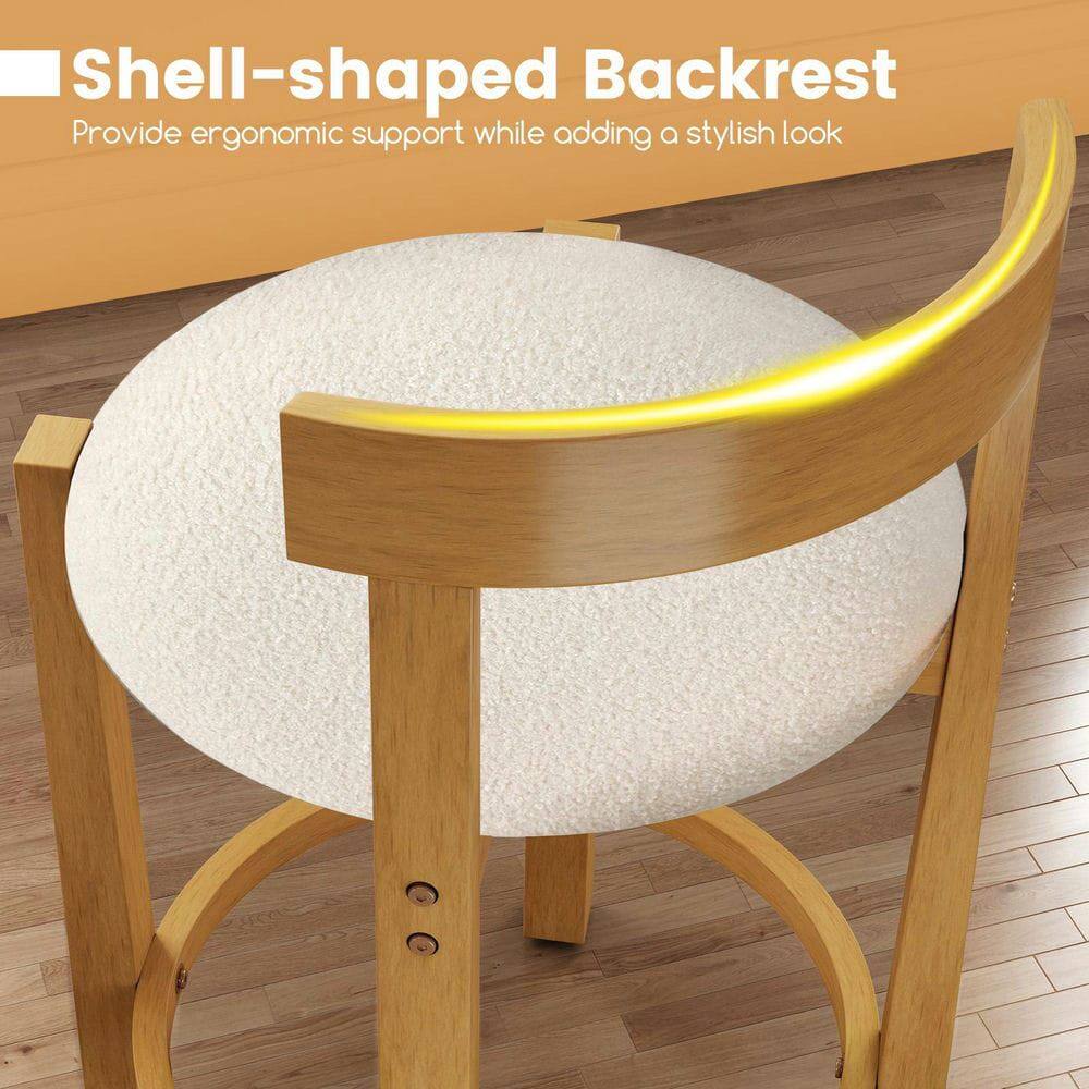 Shell-shaped Backrest  
Provide ergonomic support while adding a stylish look