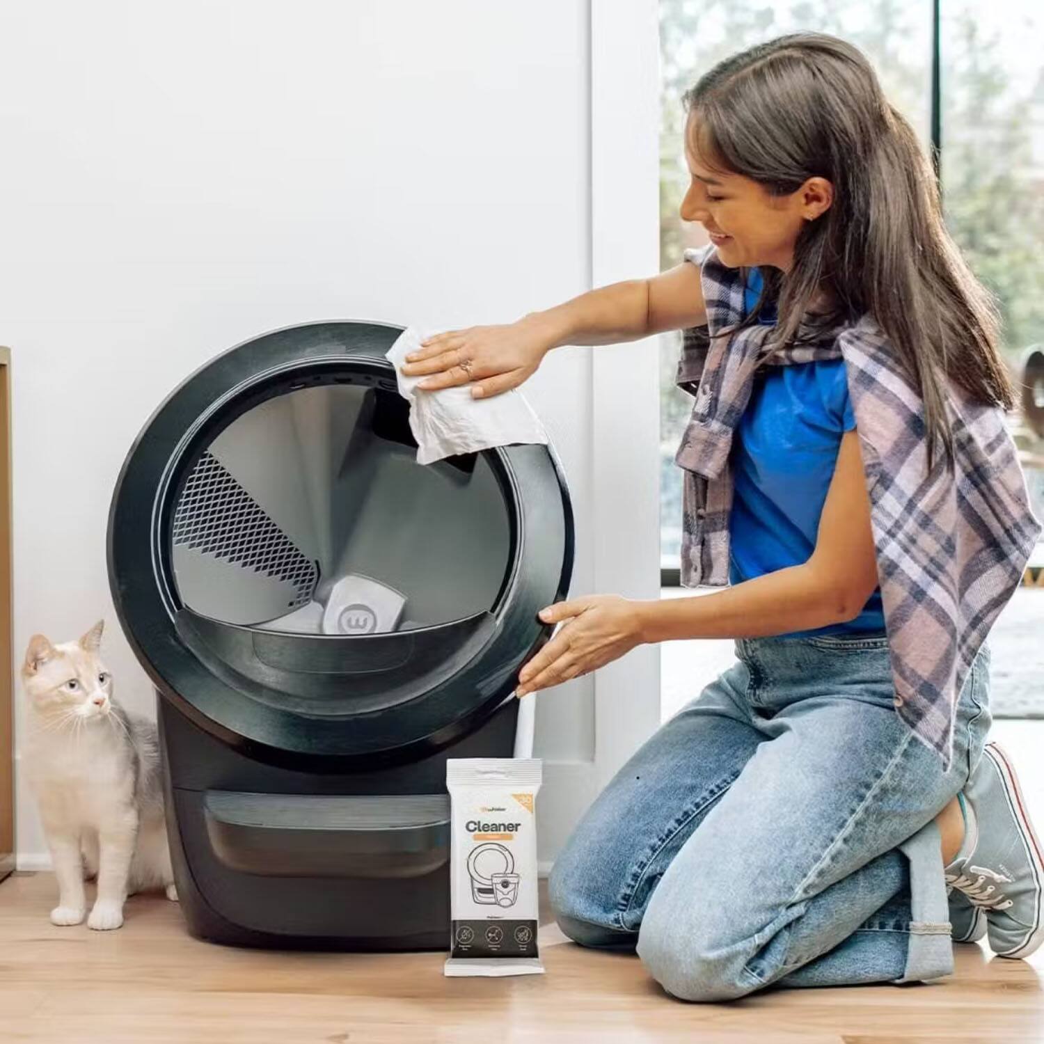 Alt View 1. Whisker - Litter-Robot Supply Kit - White.