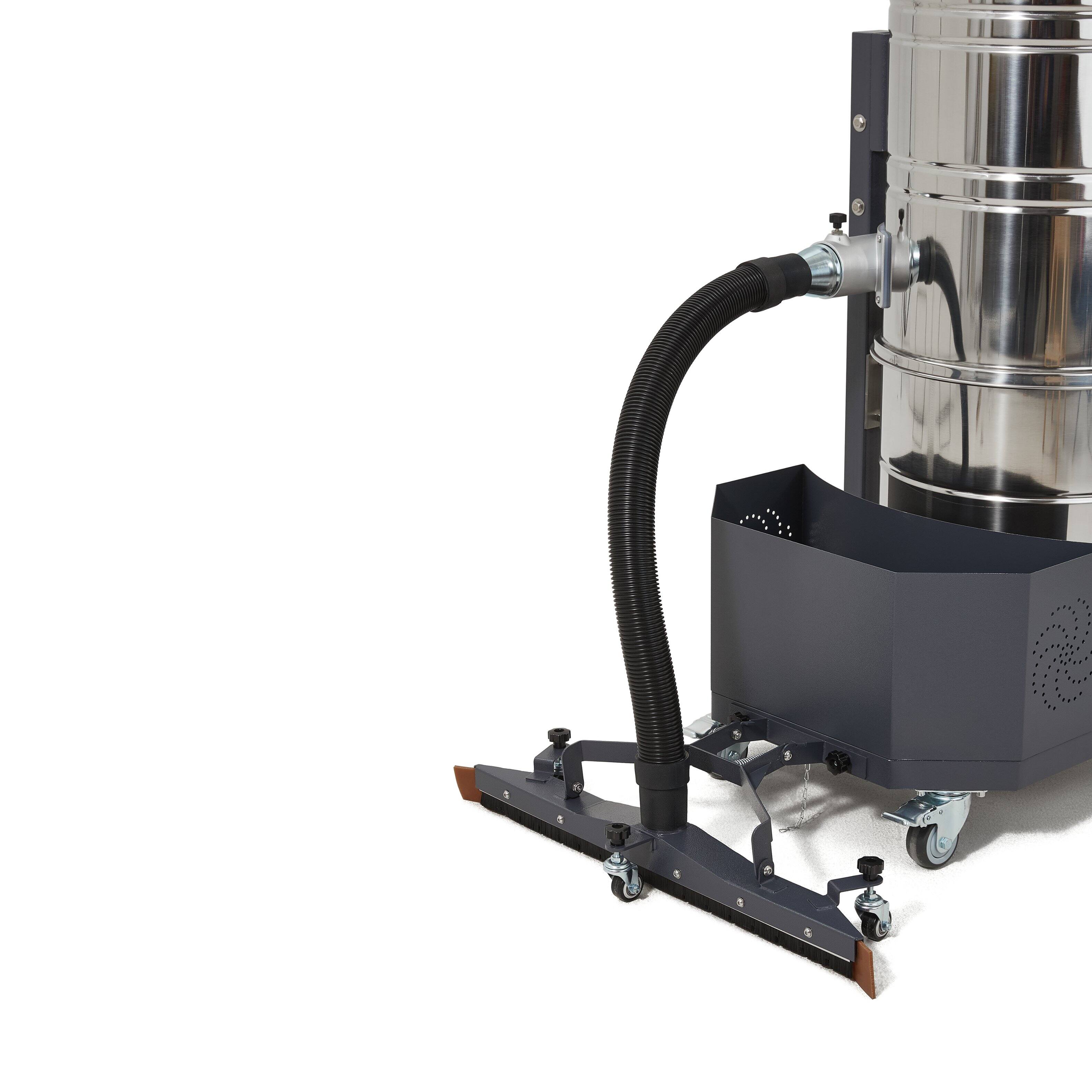 Alt View 6. Dapper Supply - Dapper Supply 26 5 Gallon Wet Dry Vacuum Dual Motor 3 3 HP 222 CFM 120V 20A Plug 2 Year Warranty - Silver.