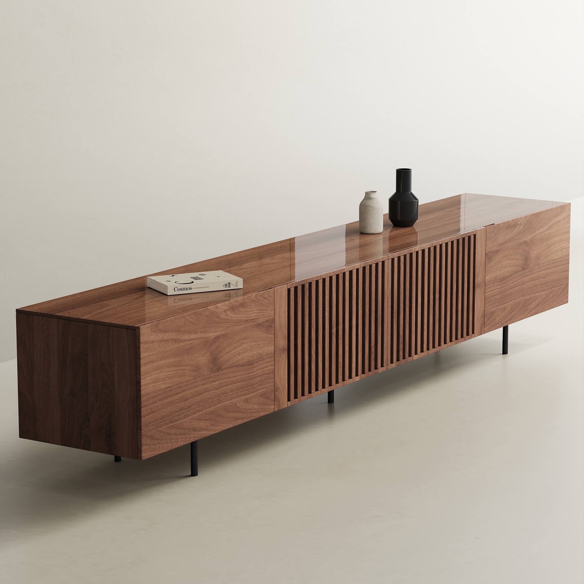 The text on the image is "Common Cube".