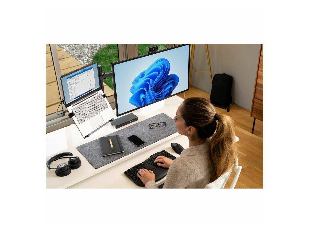 Alt View 10. Kensington - Kensington 16" Carrying Case Backpack for Notebook Black - Black.