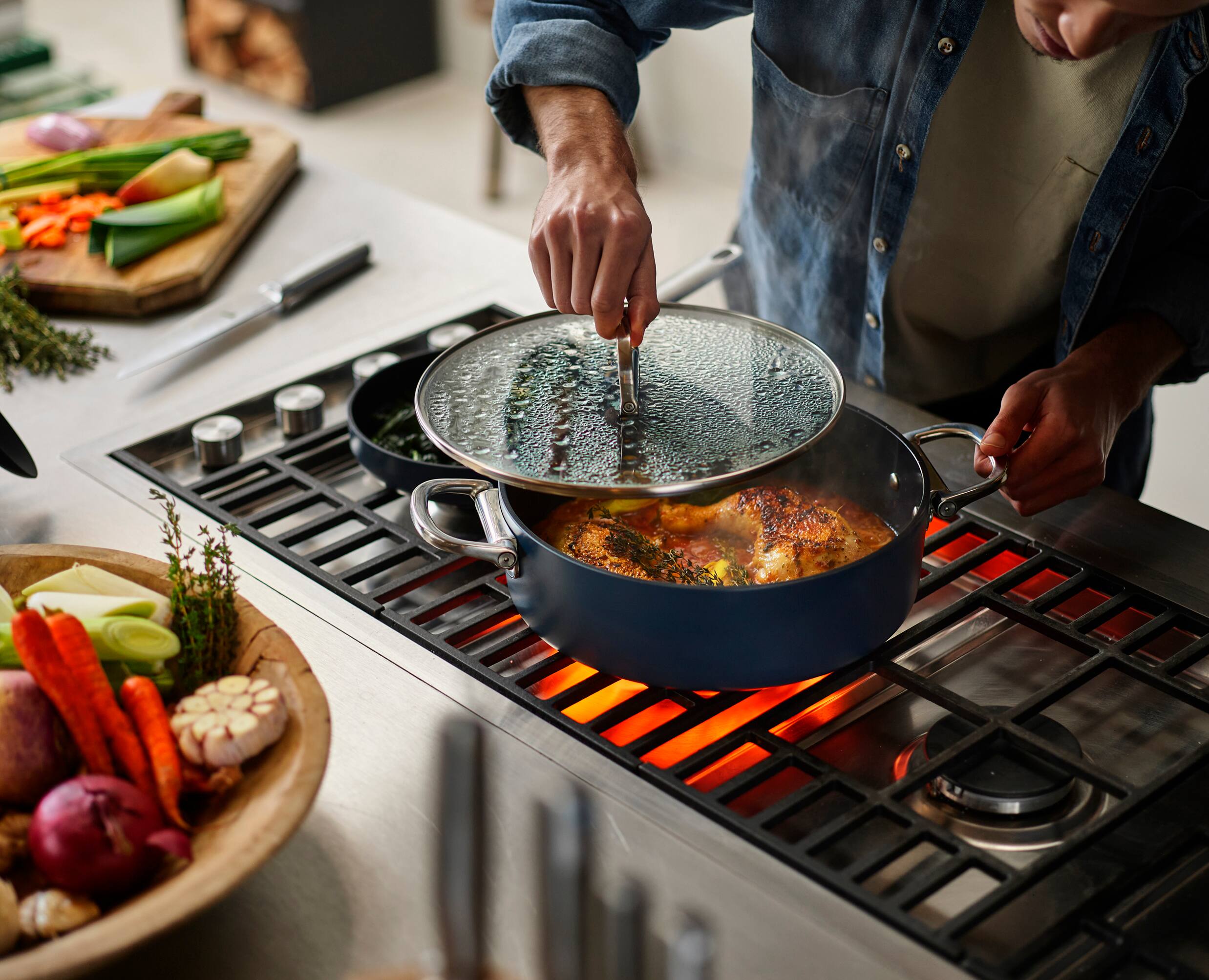 Alt View 2. Joseph Joseph - Space Ceramic Non-stick 5 Qt. Shallow Casserole with Folding Handles and Lid - Blue.