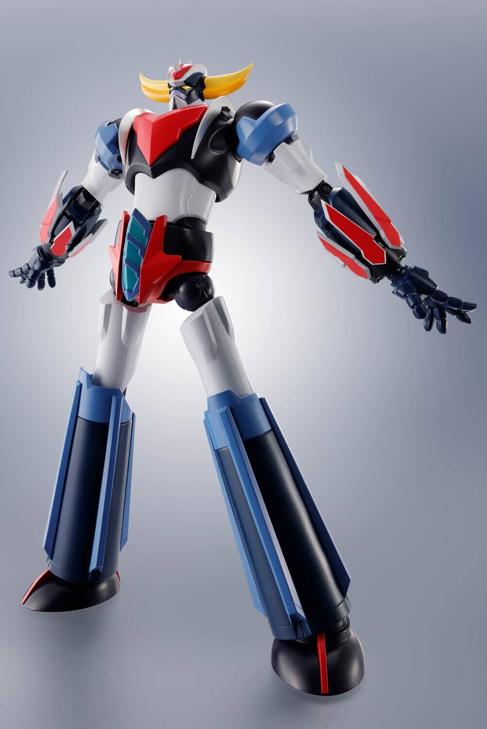 Alt View 4. Bandai - Bandai - Grendizer U - The Robot Spirits -  Grendizer Action Figure   - Collectibles - Multicolor.