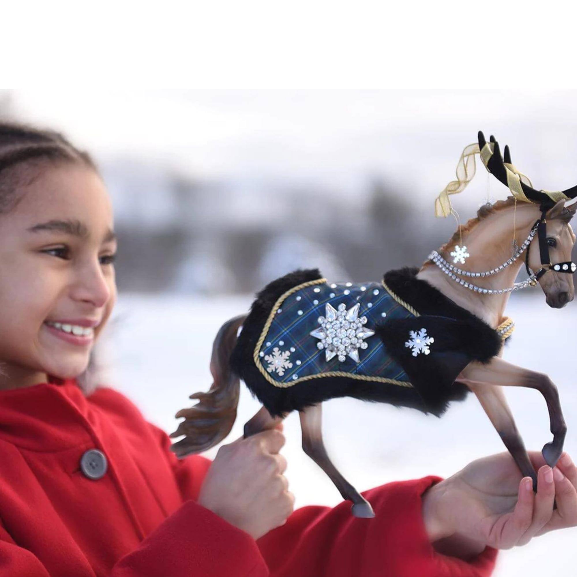 Alt View 4. Breyer - Breyer 2023 Holiday Horse | Highlander.