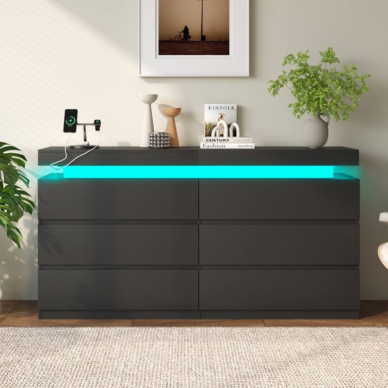 KINFOLK  
CENTURY Fashion