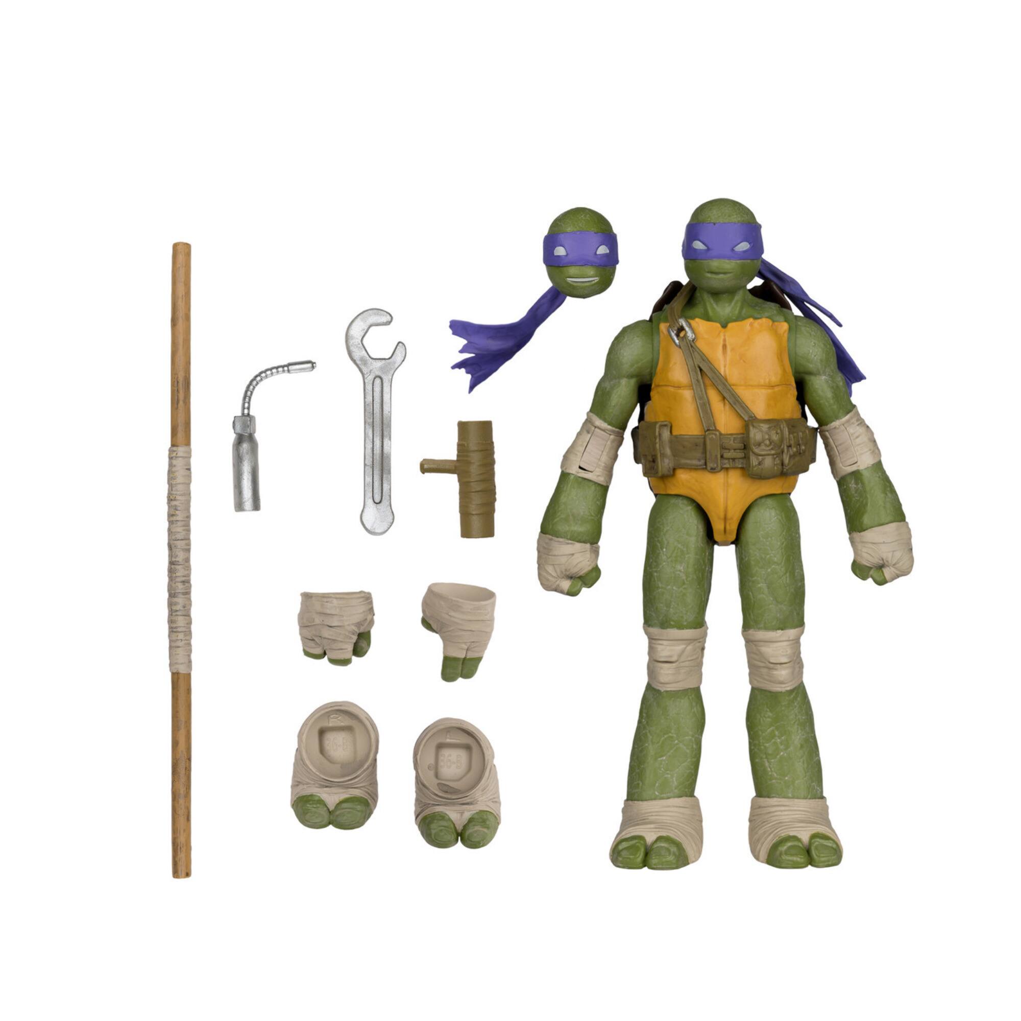 Left. McFarlane Toys - McFarlane Toys - Teenage Mutant Ninja Turtles - Page Punchers - Donatello 5" Action Figure with - COLLECTIBLES - Multicolor.