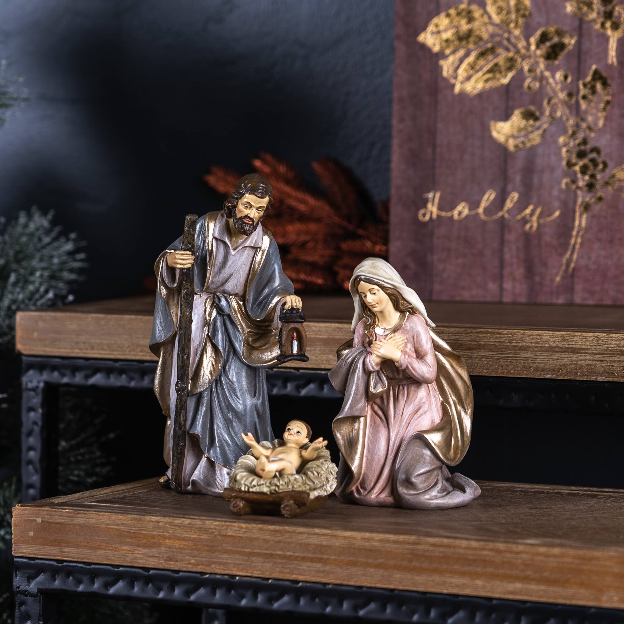 Angle. BreeBe - Holy Family Nativity Figurines (Set of 3) - Beige, Blue, Pink.
