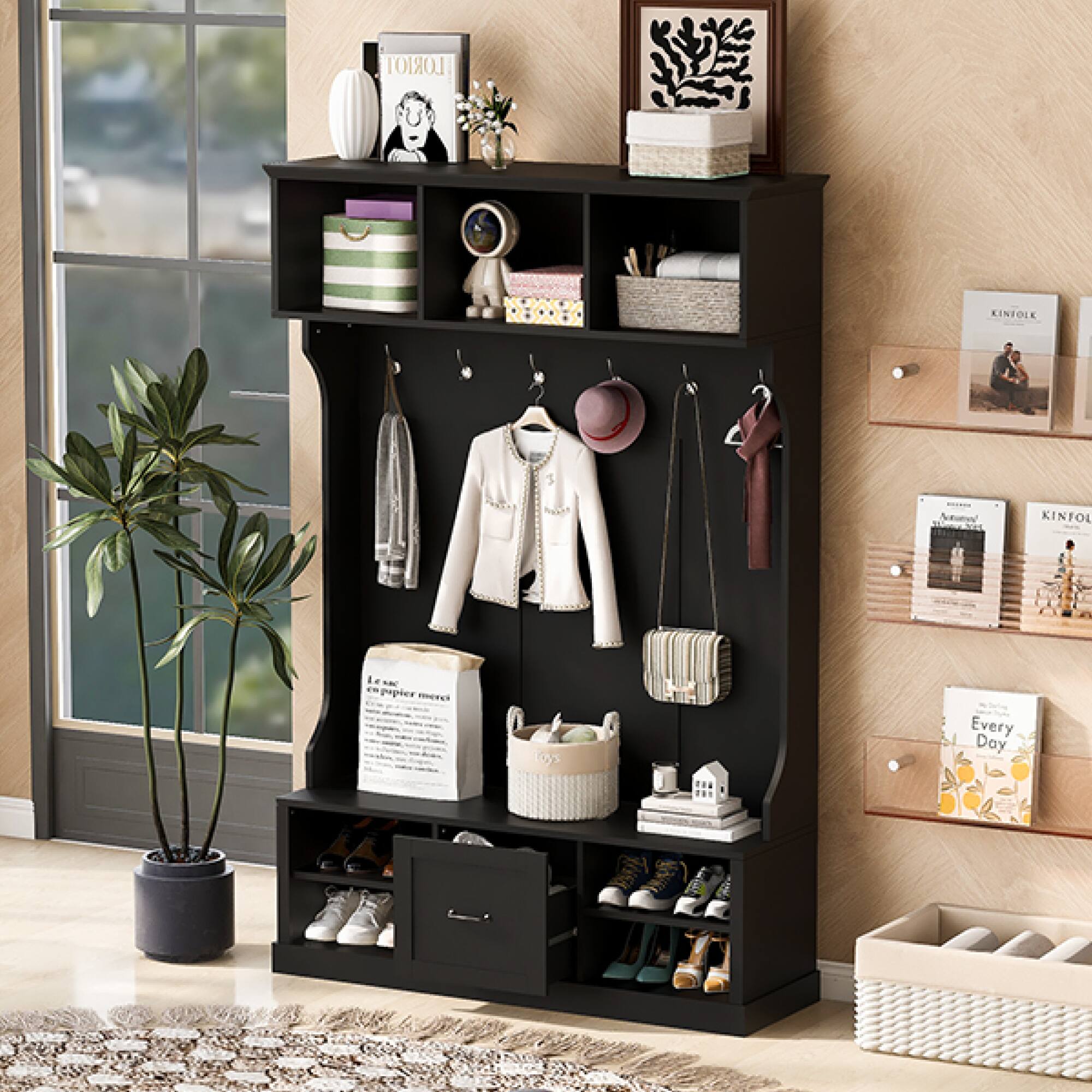 LORIOT  
KINFOLK  
KINFOLK  
Le sac en papier mcnes  
Every Day