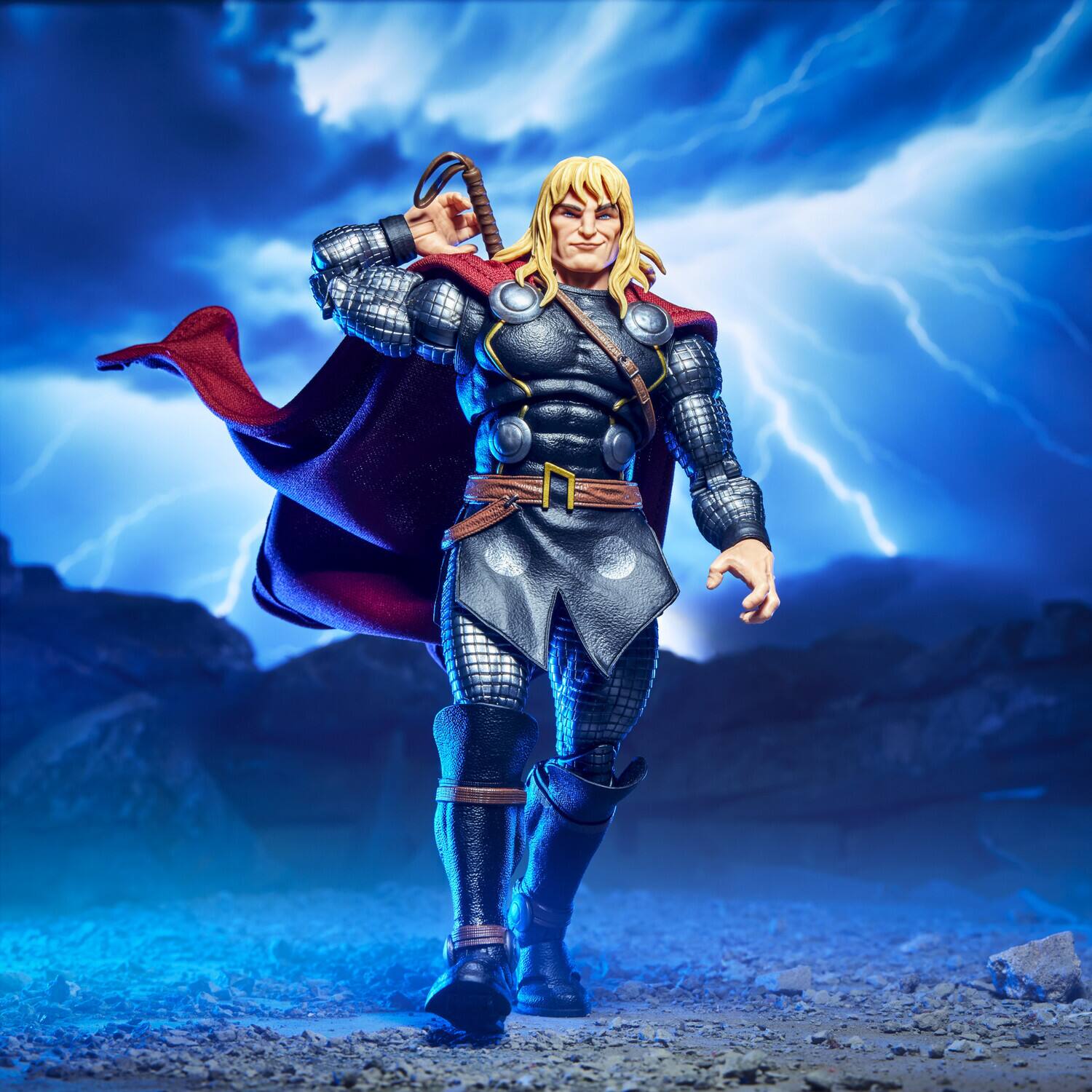 Alt View 3. Hasbro - Thor - Marvel Legends: Maximum Series - Thor Action Figure   - COLLECTIBLES - Multicolor.
