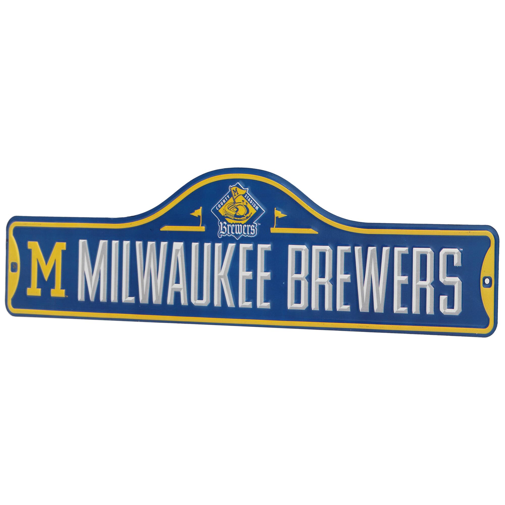 M MILWAUKEE BREWERS