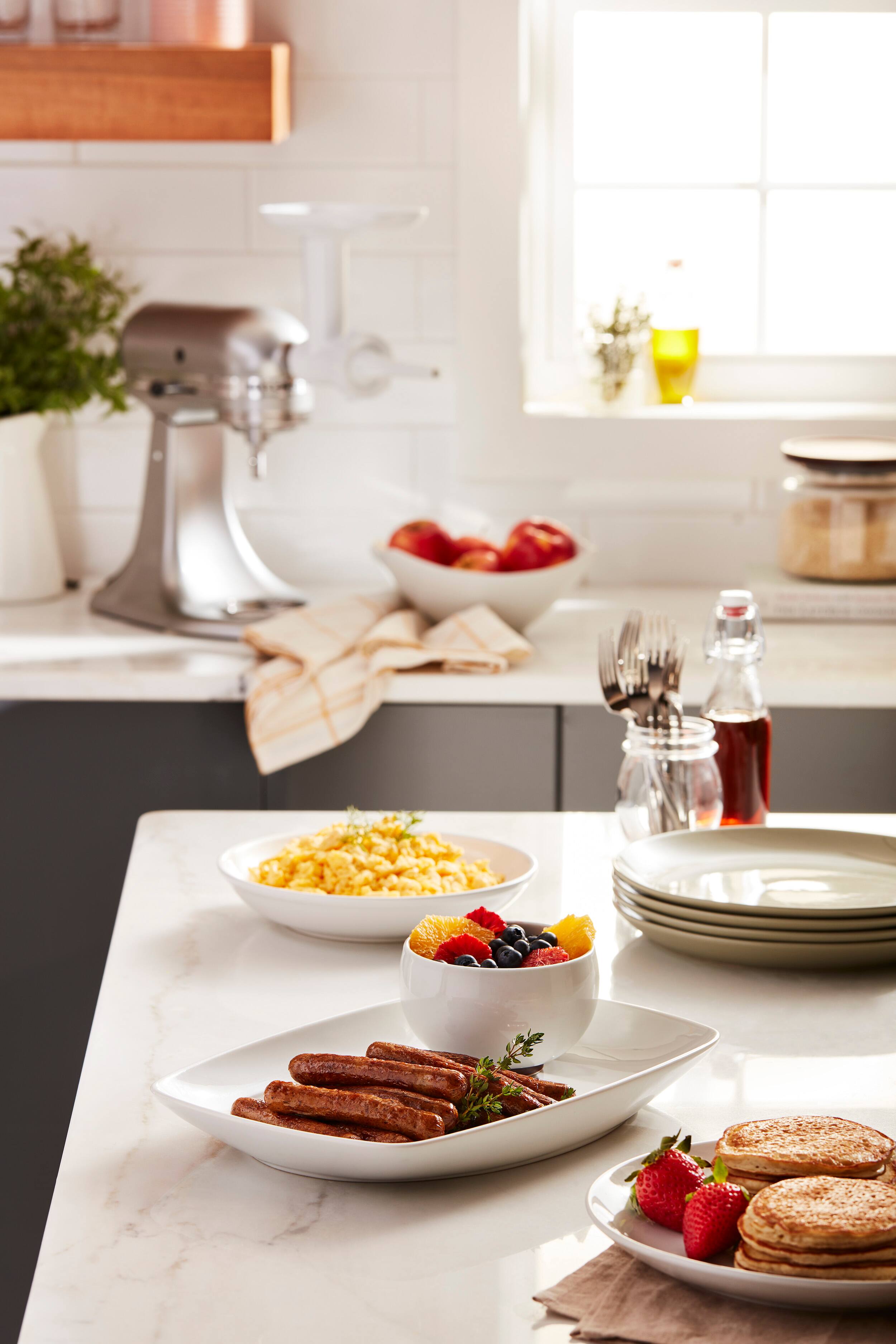 Left. KitchenAid - Sausage Stuffer Kit - KSMSSA - White.