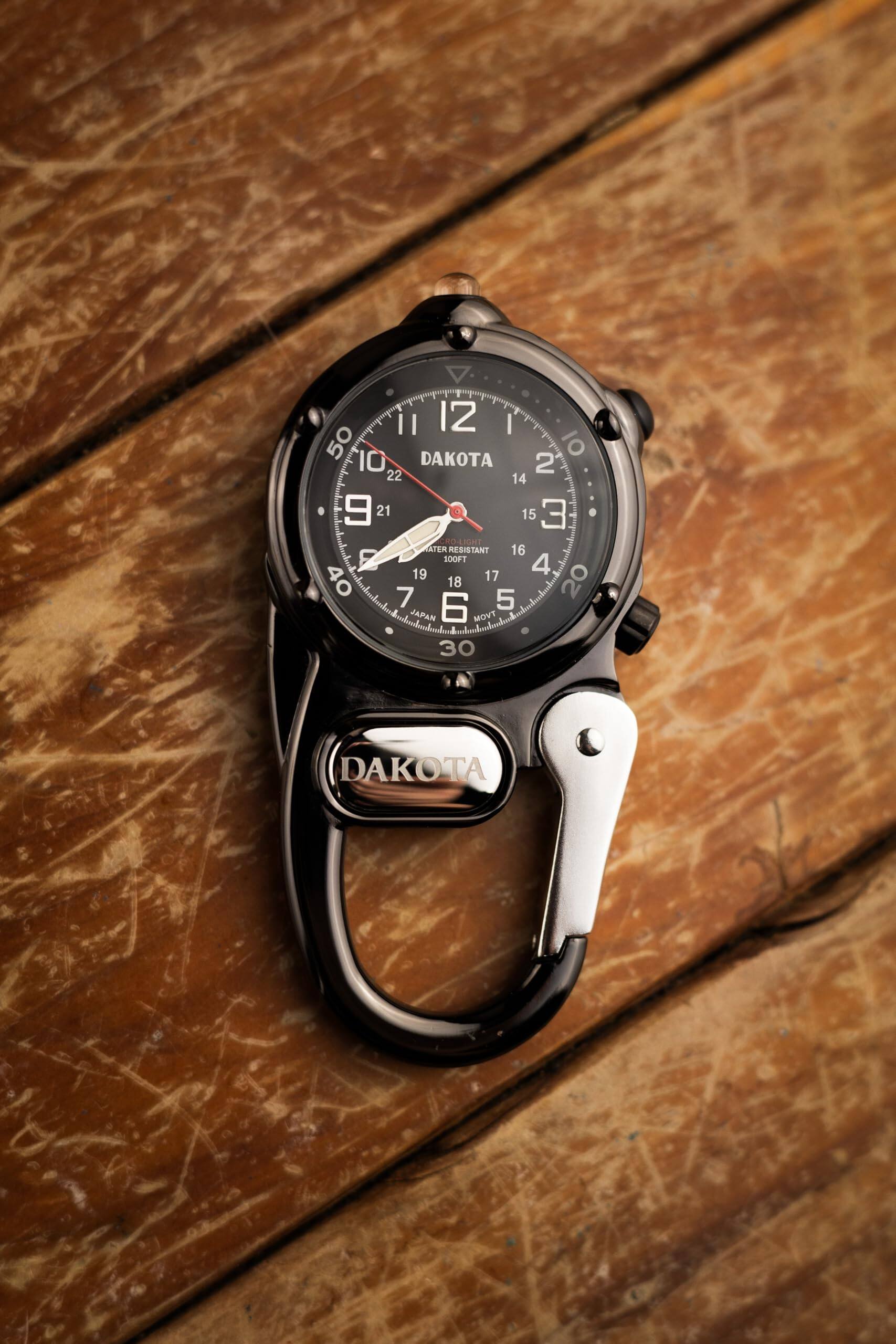 DAKOTA  
12  
50  
10  
2  
22  
14  
mbudhaoku  
21  
15  
3  
OLIGNI  
ATER RESISTANT  
16  
4  
100FT  
19  
4  
T  
40  
17  
20  
18  
7  
6  
5  
JAPAN  
MOVT  
3  
DAKOTA