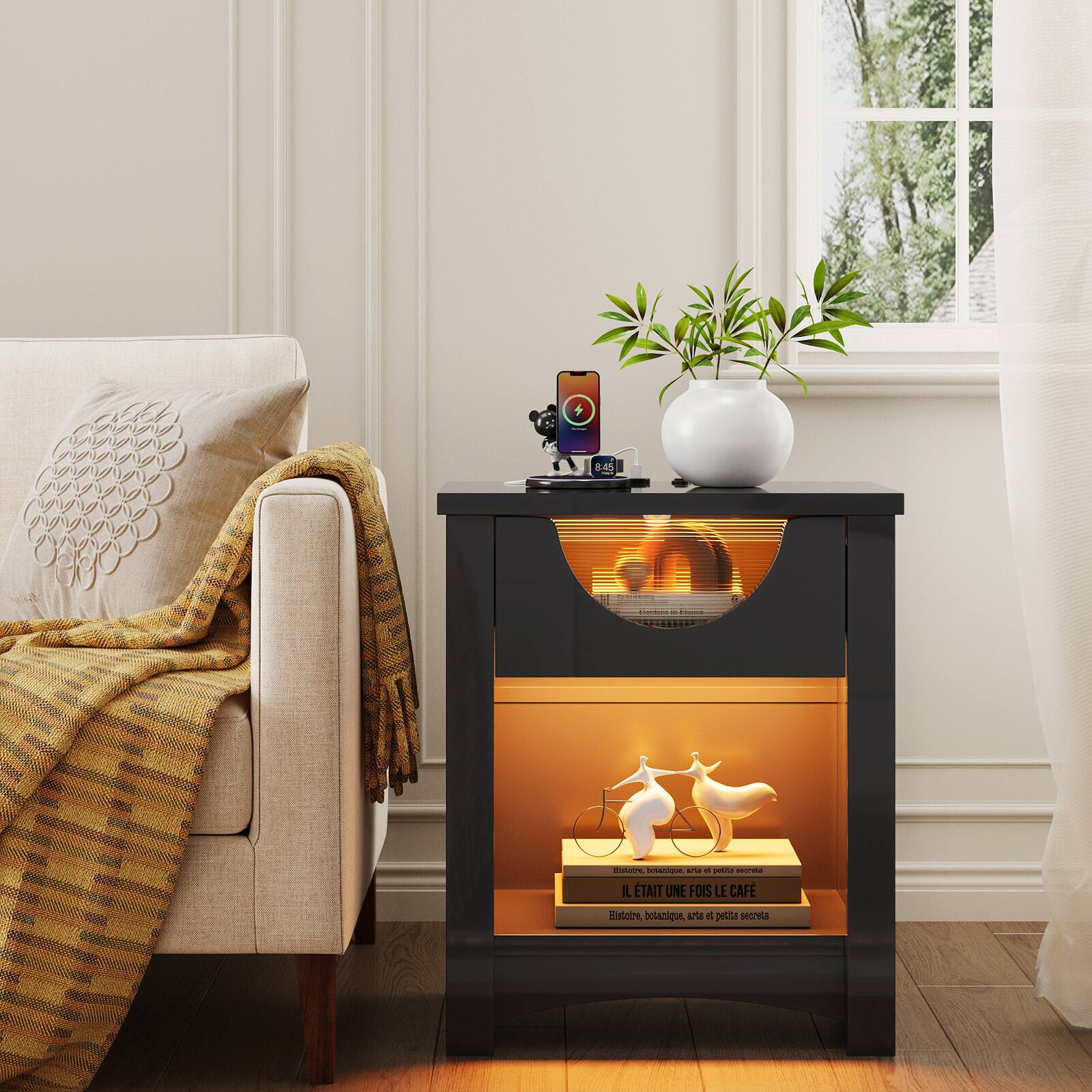 8:45  
Eomtatre.  
tis  
sree  
TAIT UNE FOIS LE CAF  
distortre  
bctanique  
petta antrVt  

IL ÉTAIT UNE FOIS LE CAFÉ  
Histoire, bobologie, arte et petits secrets.