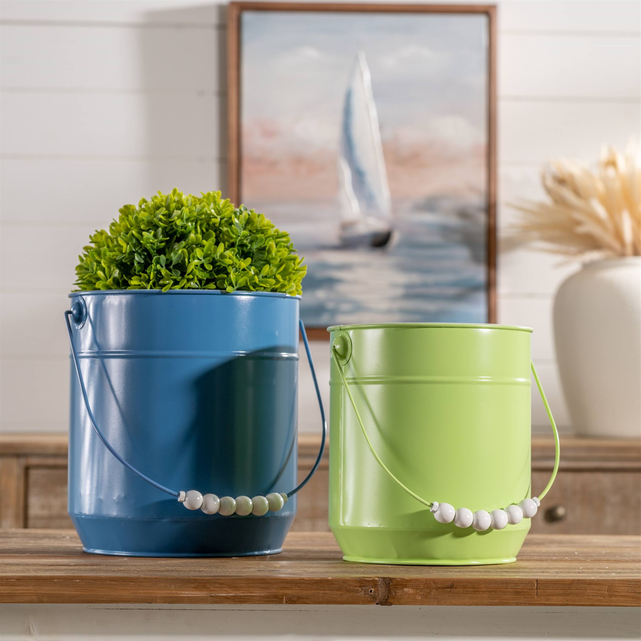 Angle. BreeBe - Boxwood Foliage Orb (Set of 2) - Green.