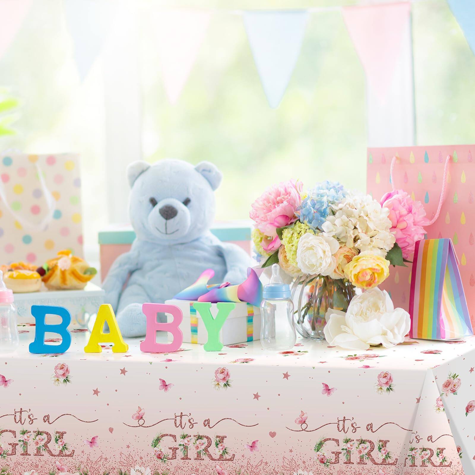 BABY  
it's a GIRL  
it's a GIRL  
it's a GIRL