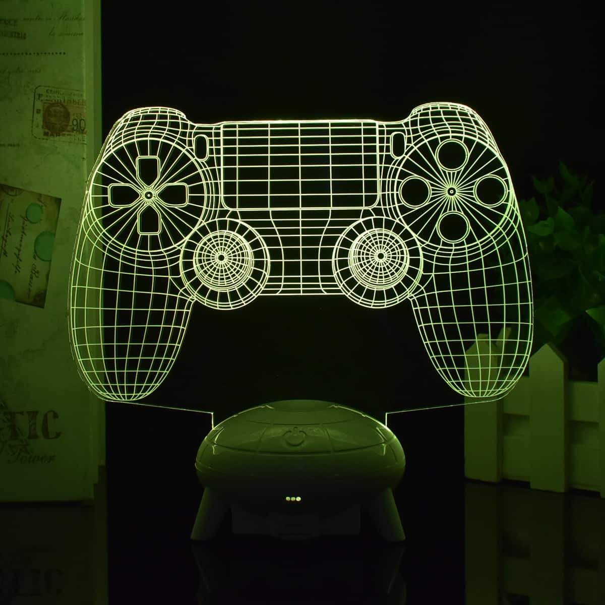 YONWAY - Game Controller 3D Illusion Lamp, Controller Night Light with Remote Control + Timer, 16 Color Changing, Plug-in Type