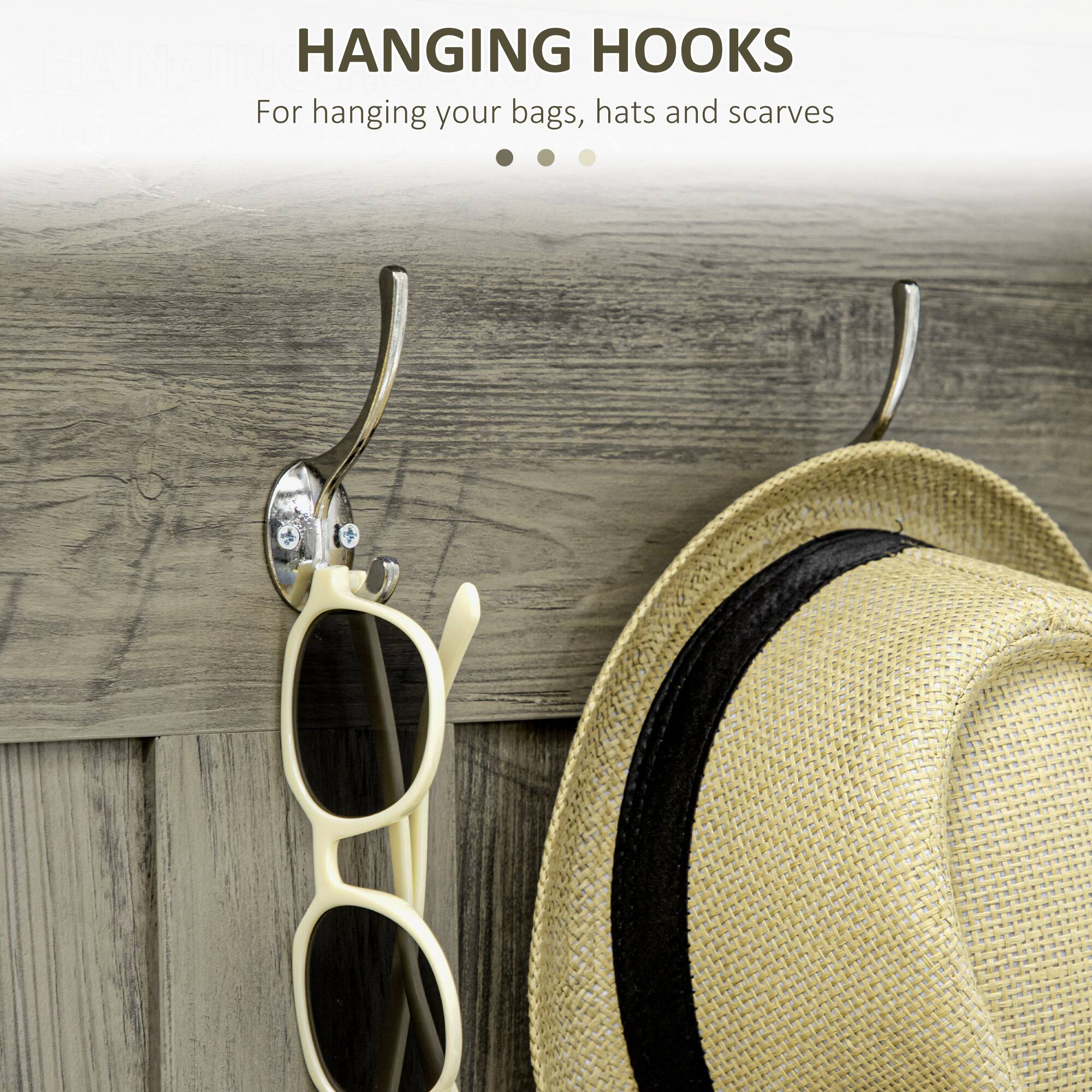 HANGING HOOKS  
For hanging your bags, hats and scarves