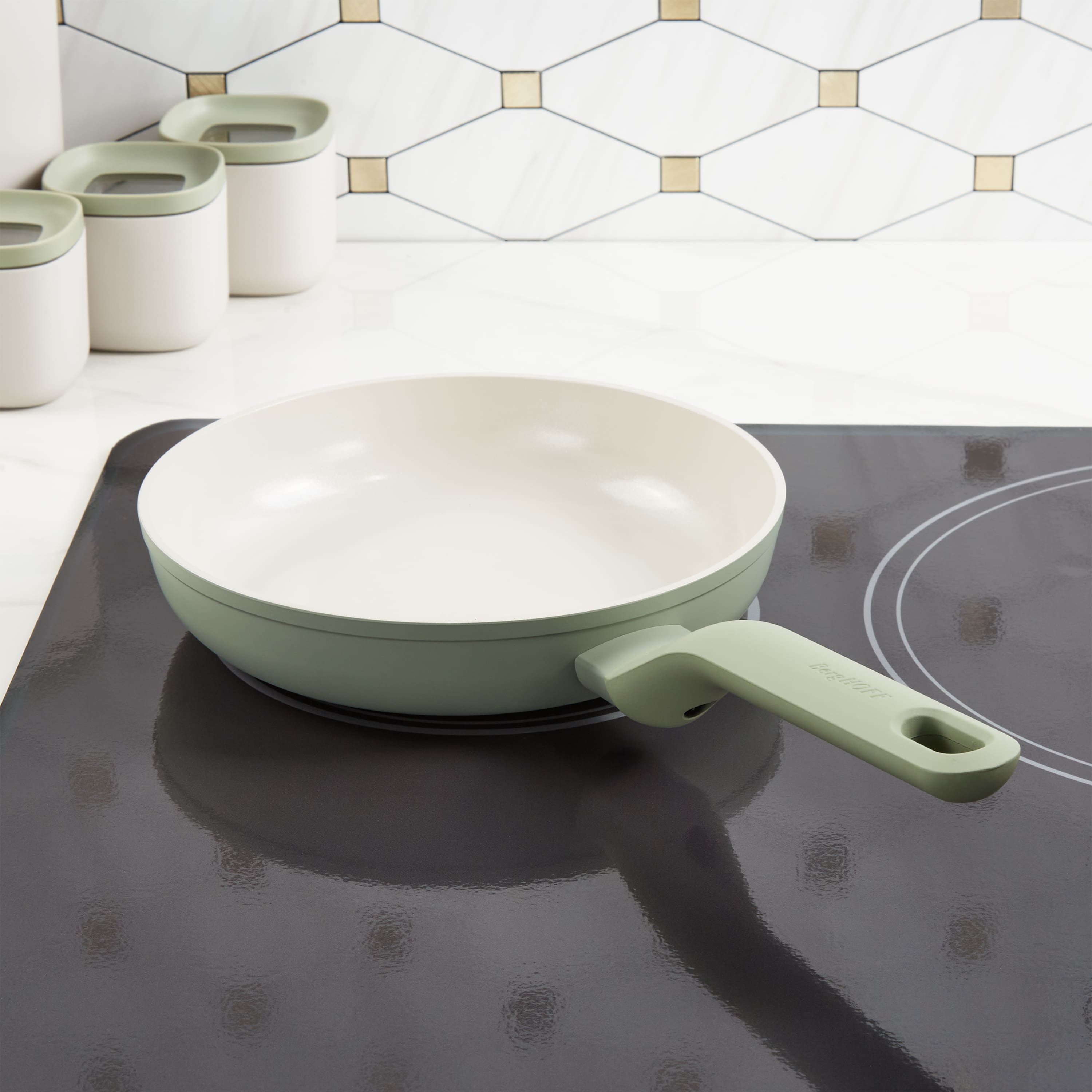 BergHOFF - Balance Nonstick Ceramic Frying Pan 8", Recycled Aluminum - Sage