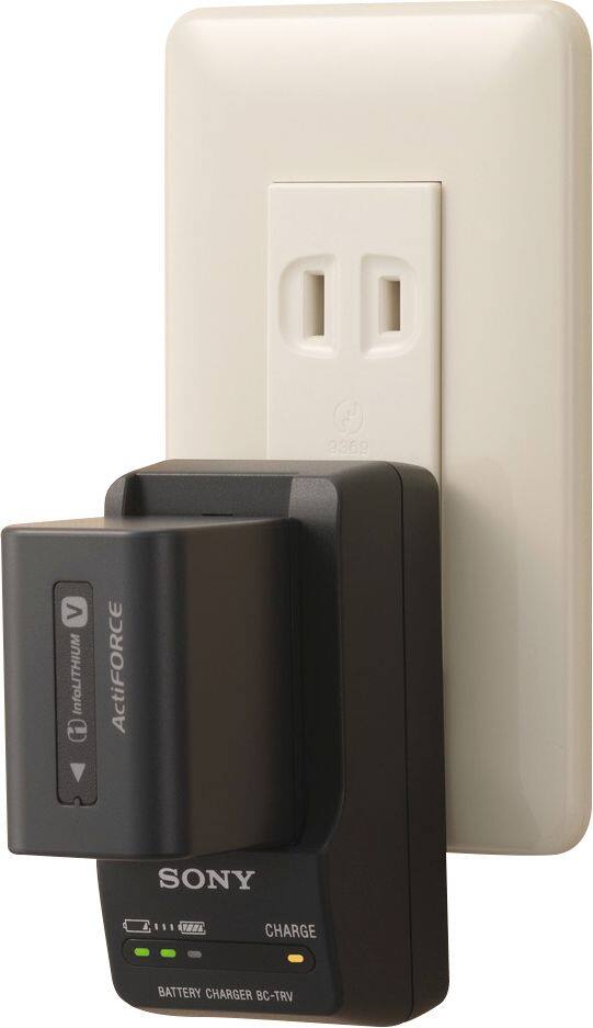 Alt View 12. Sony - Travel Charger - Black.