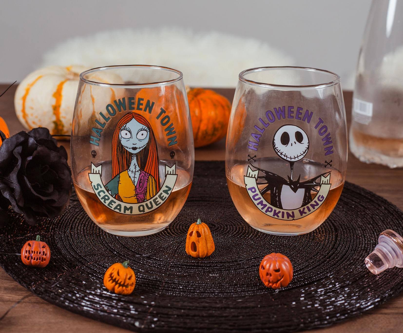 Halloween Town Scream Queen  
Halloween Town Pumpkin King