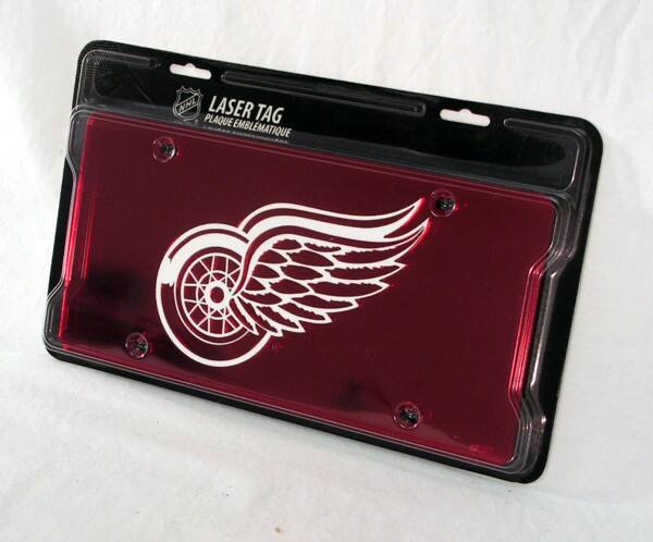 LASER TAG  
PLAQUE ÉMBÉLIE  
Laser Tag  
Plaque Émblème