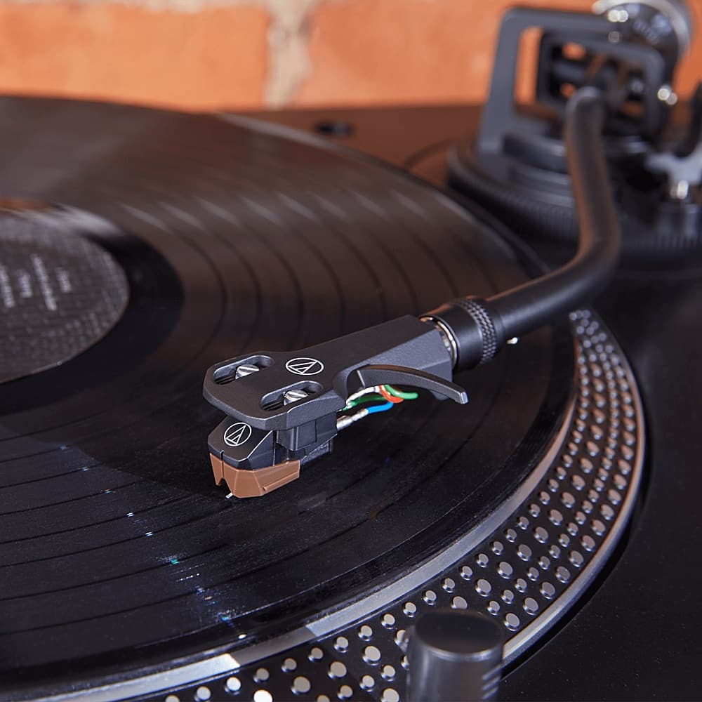 Front. Audio-Technica - Audio Technica AT-VM95SH Dual Moving Magnet Cartridge - Brown.