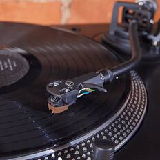 Front. Audio-Technica - Audio Technica AT-VM95SH Dual Moving Magnet Cartridge - Brown.