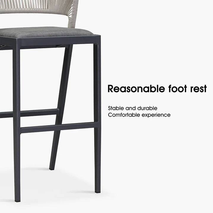 Reasonable foot rest  
Stable and durable  
Comfortable experience