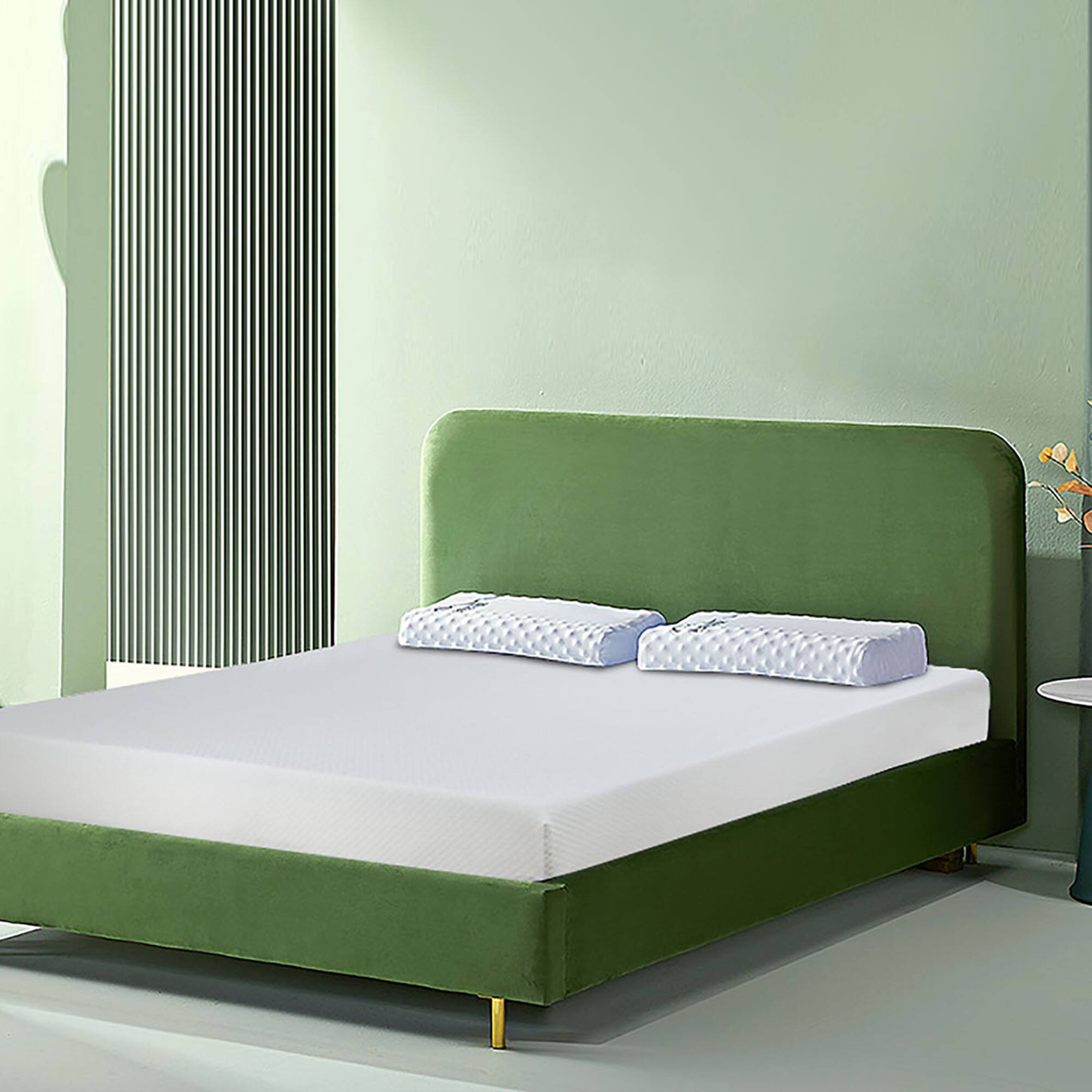 Angle. Vaczon - 12" Queen Memory Foam Mattress, Gel Infused Cooling Foam, Medium Firm Comfort and Pressure Relief - White.