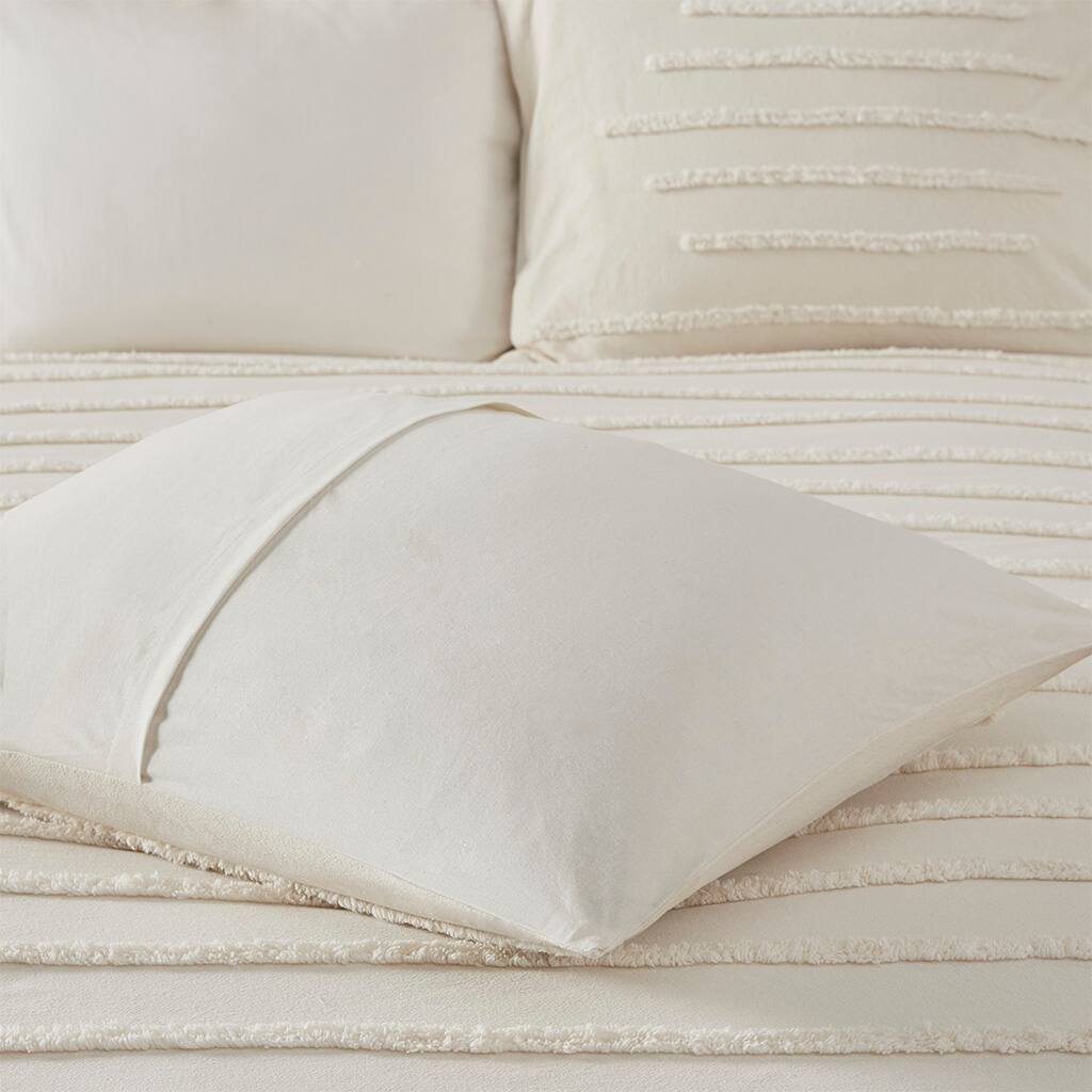 Alt View 2. Gracie Mills - Gracie Mills Sotelo 3 piece Chenille Stripe Comforter Set - Ivory.