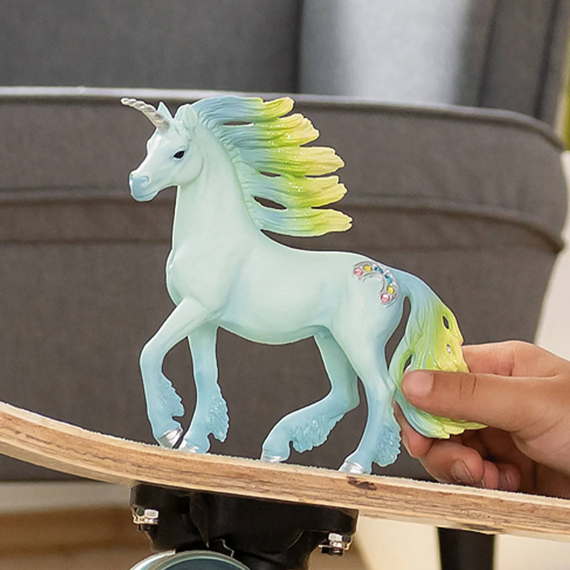 Back. Schleich - Bayala: Marshmallow Unicorn Stallion.