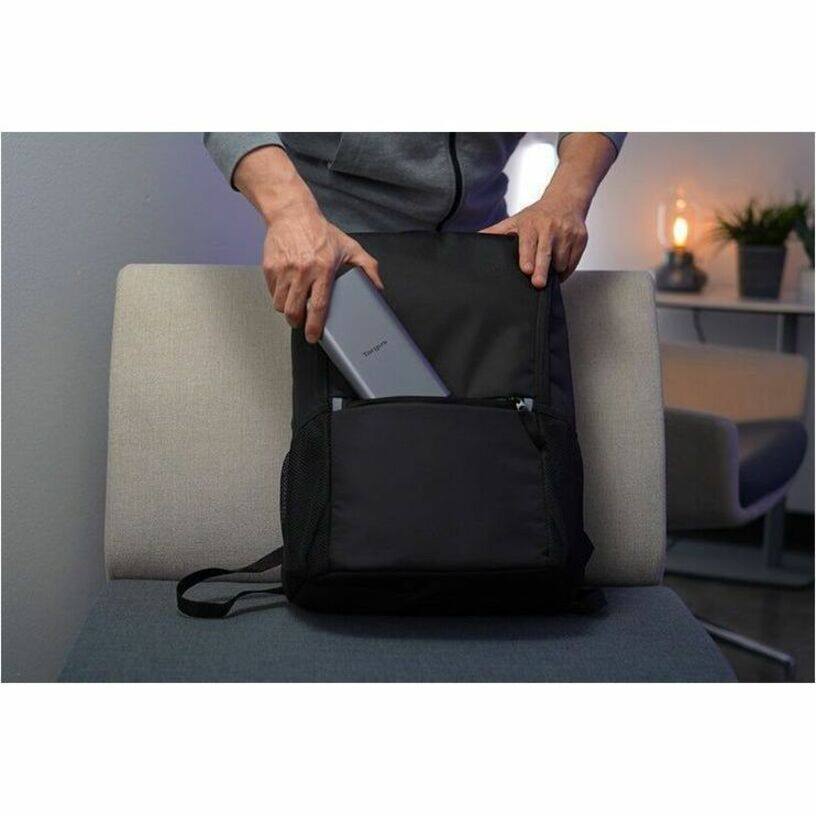 Alt View 8. Targus - Targus® 140W USB-C Portable Power Bank - For Notebook, Tablet, Smartphone - 24000 mAh - 140 W - USB Type-C Connector.