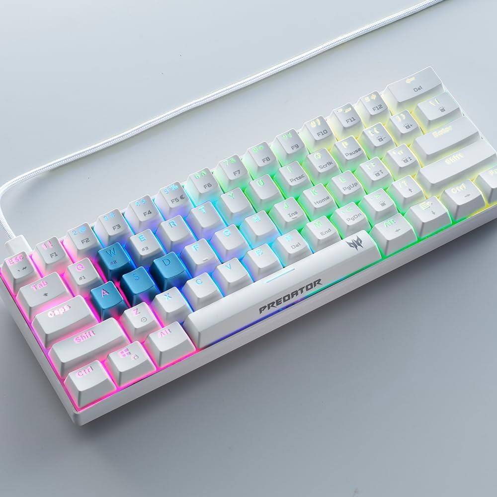 Del 5 5 C 5 FS F4 F3 R F2 E 11 F1 W ESC IR Q as S Tab A x Oaps Z Shift Alt T b Ctrl GA F6 T F C F12 F11 33 d- F10 - F9 C Pause T 79 FB Scrik F7 IT U Ptsc L K PgUp Y Home J W Ins PDn H A M C End E Dal V PREDATOR Bater stiffe otr P

Corrected text based on the image:

Del 5 5 C 5 FS F4 F3 R F2 E 11 F1 W ESC IR Q as S Tab A x Oaps Z Shift Alt T b Ctrl GA F6 T F C F12 F11 33 d- F10 - F9 C Pause T 79 FB Scrik F7 IT U Ptsc L K PgUp Y Home J W Ins PDn H A M C End E Dal V PREDATOR Bater stiffe otr P