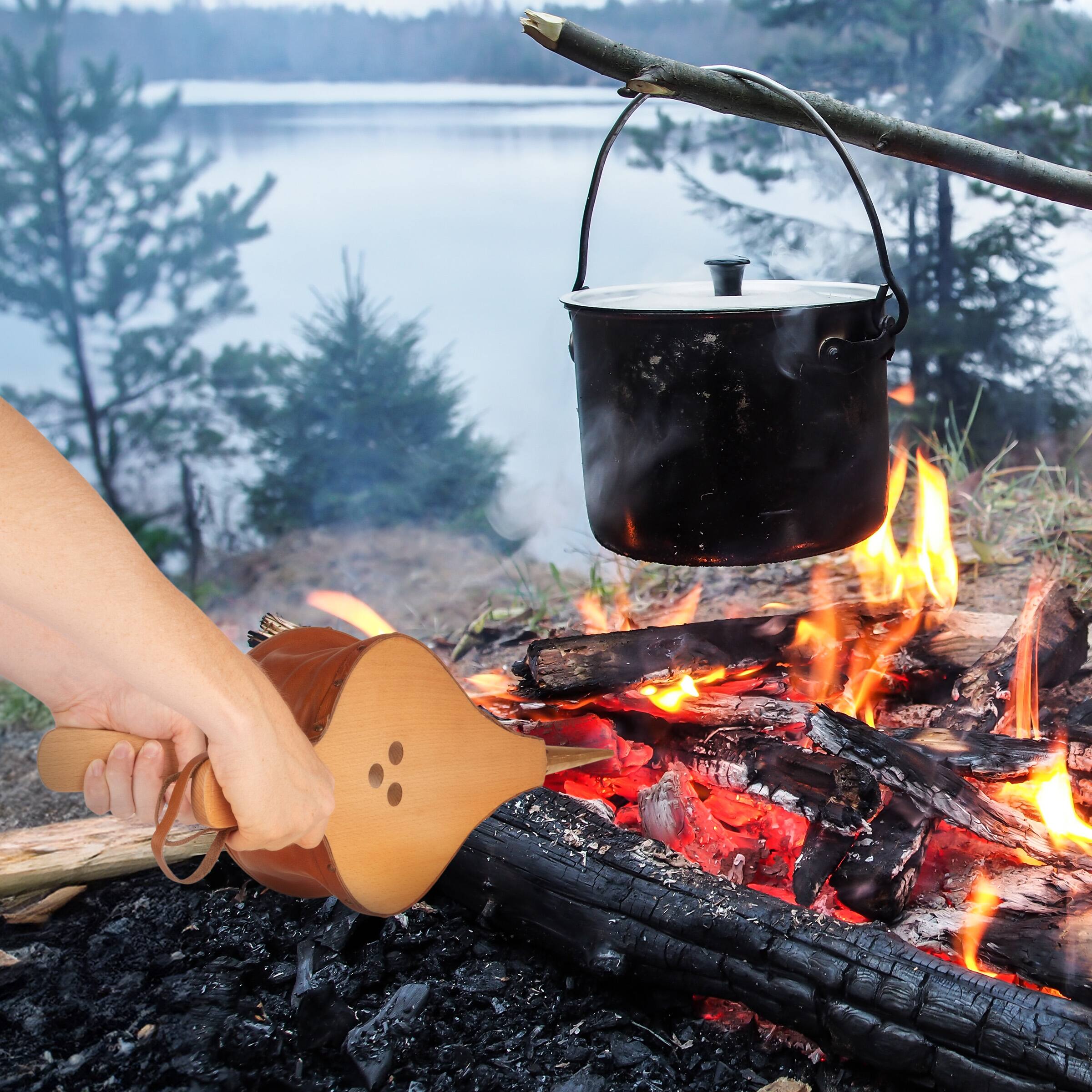 Angle. Kings County Tools - 18.75in Large Fireplace Bellows.