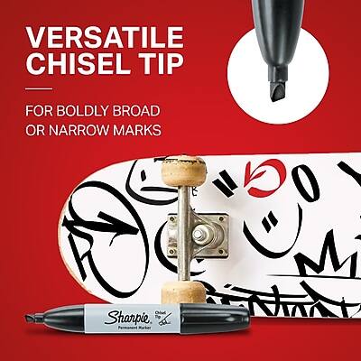 VERSATILE CHISEL TIP  
FOR BOLDLY BROAD OR NARROW MARKS  

Sharpie  
Permanent Marker