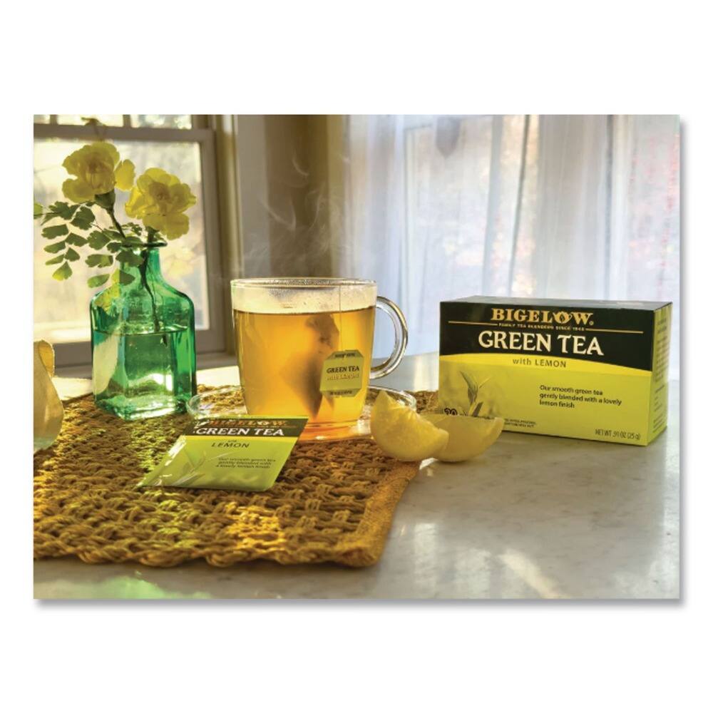 PEILO ... CREEN TEA a EMON GREEN TEA La BIGELOW. THELY -. - 14 GREEN TEA with LEMON Our smooth green tea gently blended with a lovely lemon finish. MTH N 3 25 d