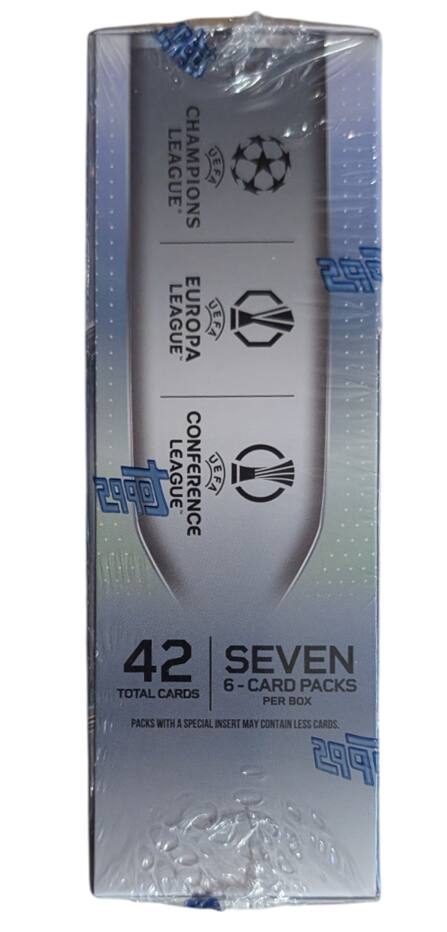 LEAGUE CHAMPIONS UEFA LEAGUE EUROPA LEAGUE CONFERENCE UEFA  
42 SEVEN 6-CARD PACKS  
TOTAL CARDS PER BOX  
PACKS WITH A SPECIAL INSERT MAY CONTAIN LESS CARDS.