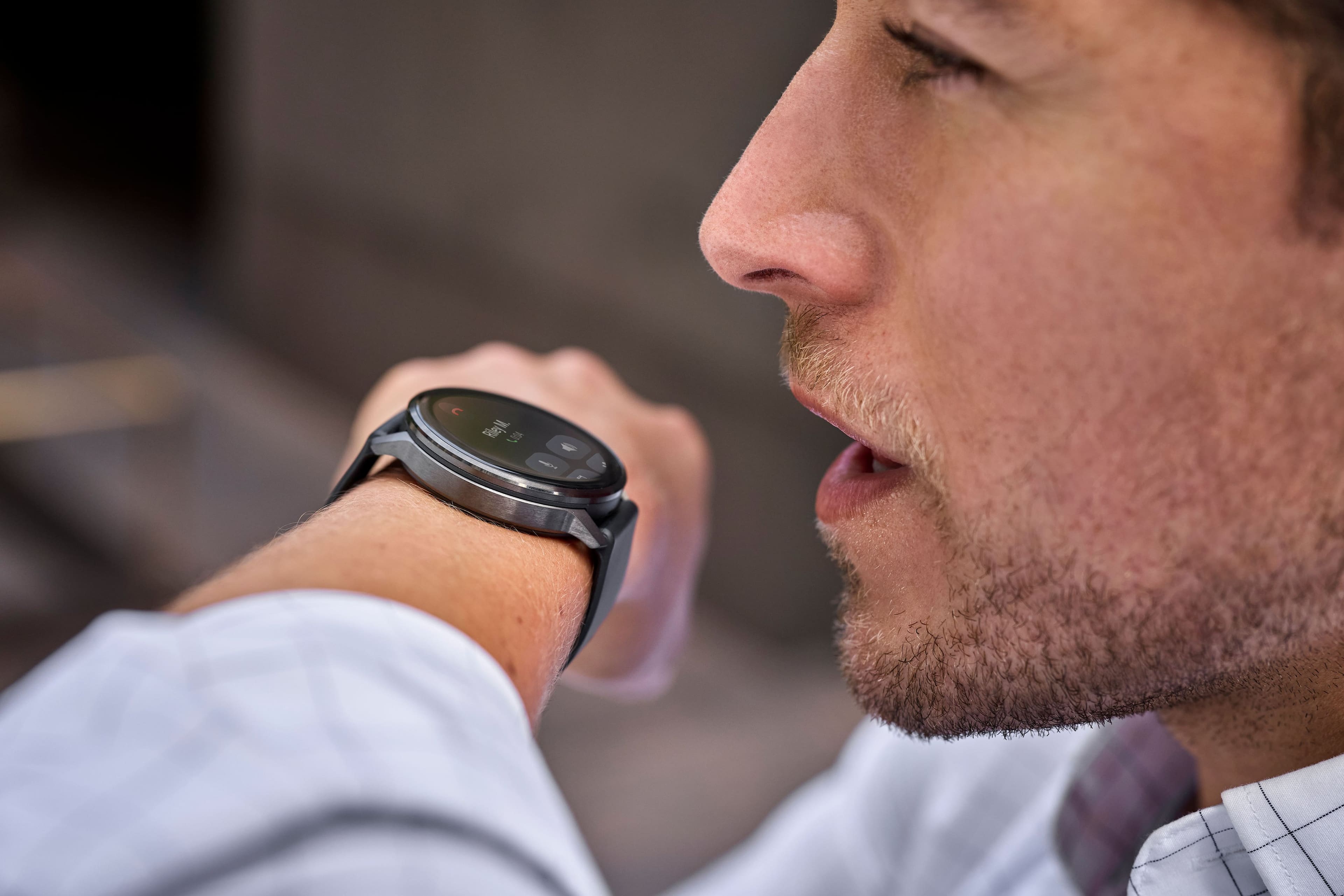 Alt View 9. Garmin - Venu 4 GPS Smartwatch 41 mm Fiber-reinforced polymer - Lunar Gold.