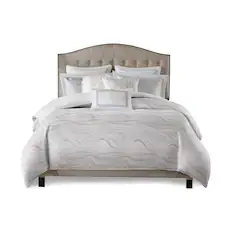 Front. Gracie Mills - Gracie Mills Blaize Modern Metallic Jacquard Comforter Set - White.